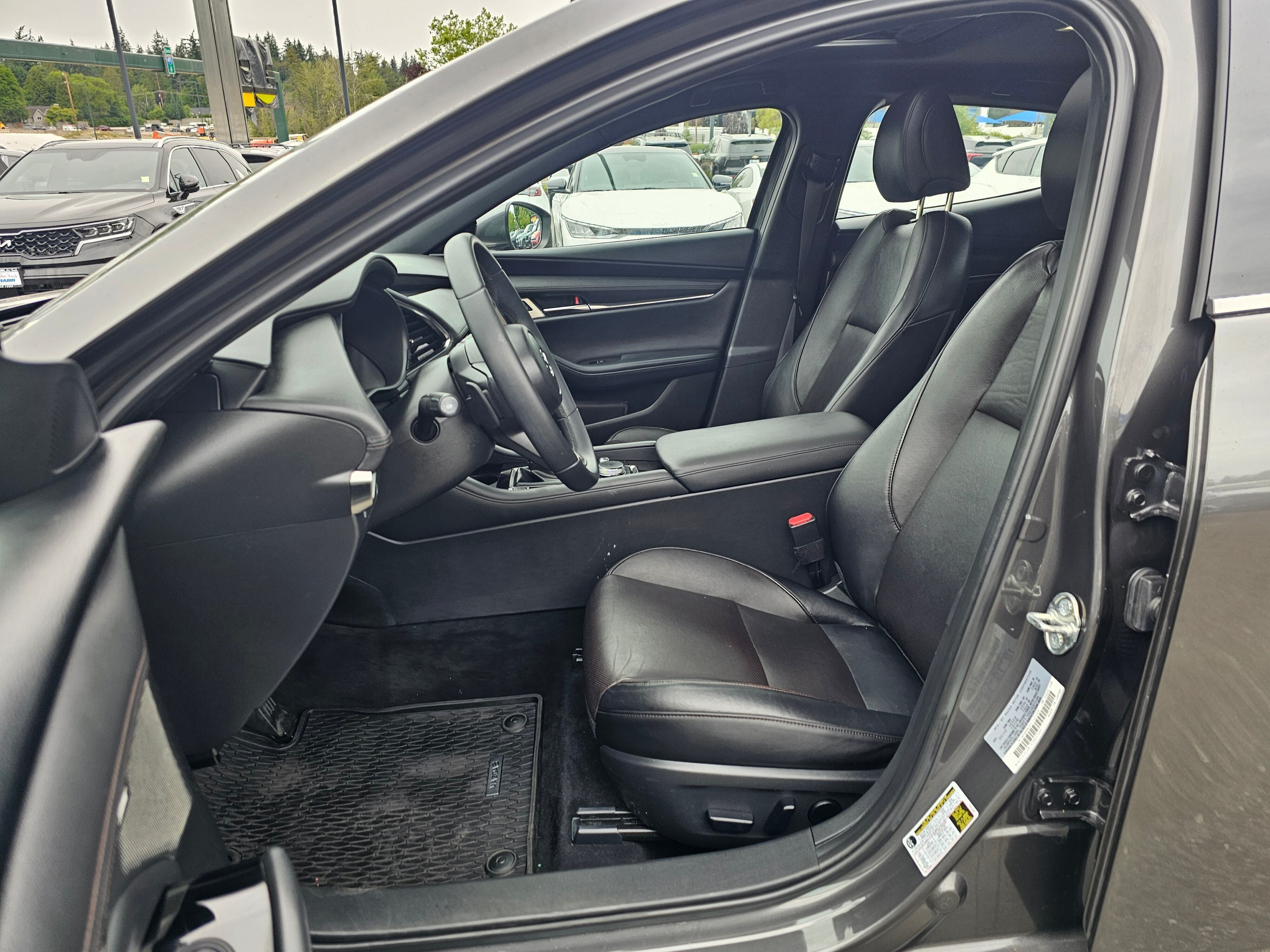 2019 Mazda Mazda3 Hatchback w/Premium Pkg