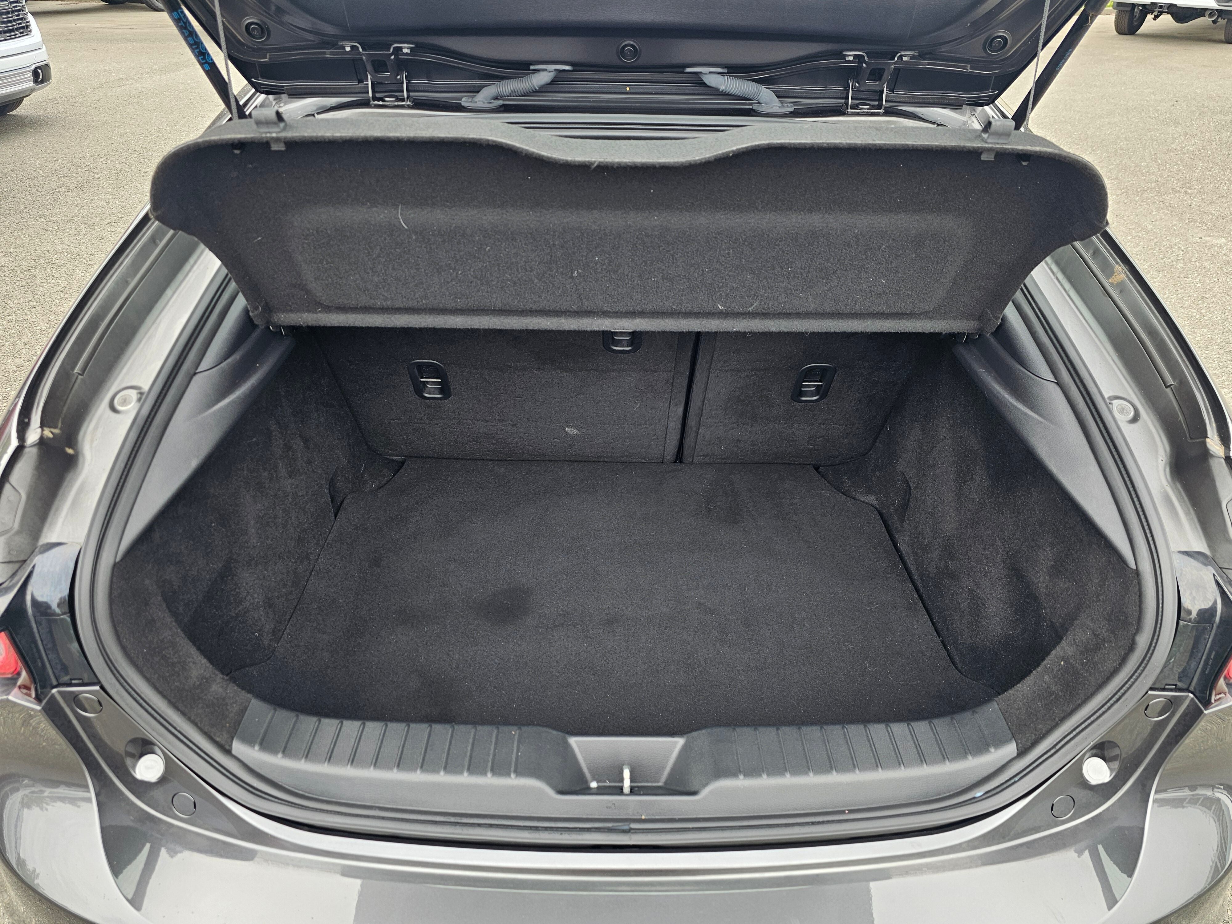 2019 Mazda Mazda3 Hatchback w/Premium Pkg