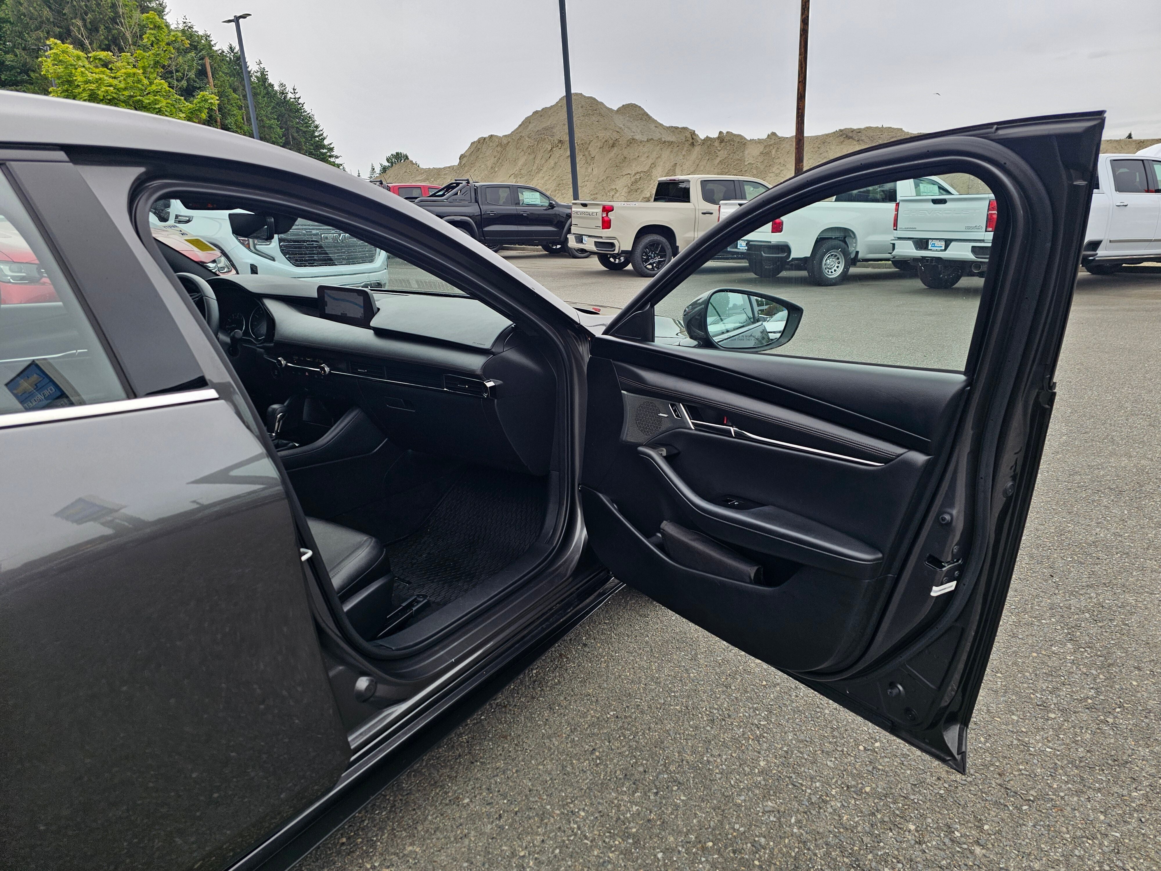 2019 Mazda Mazda3 Hatchback w/Premium Pkg