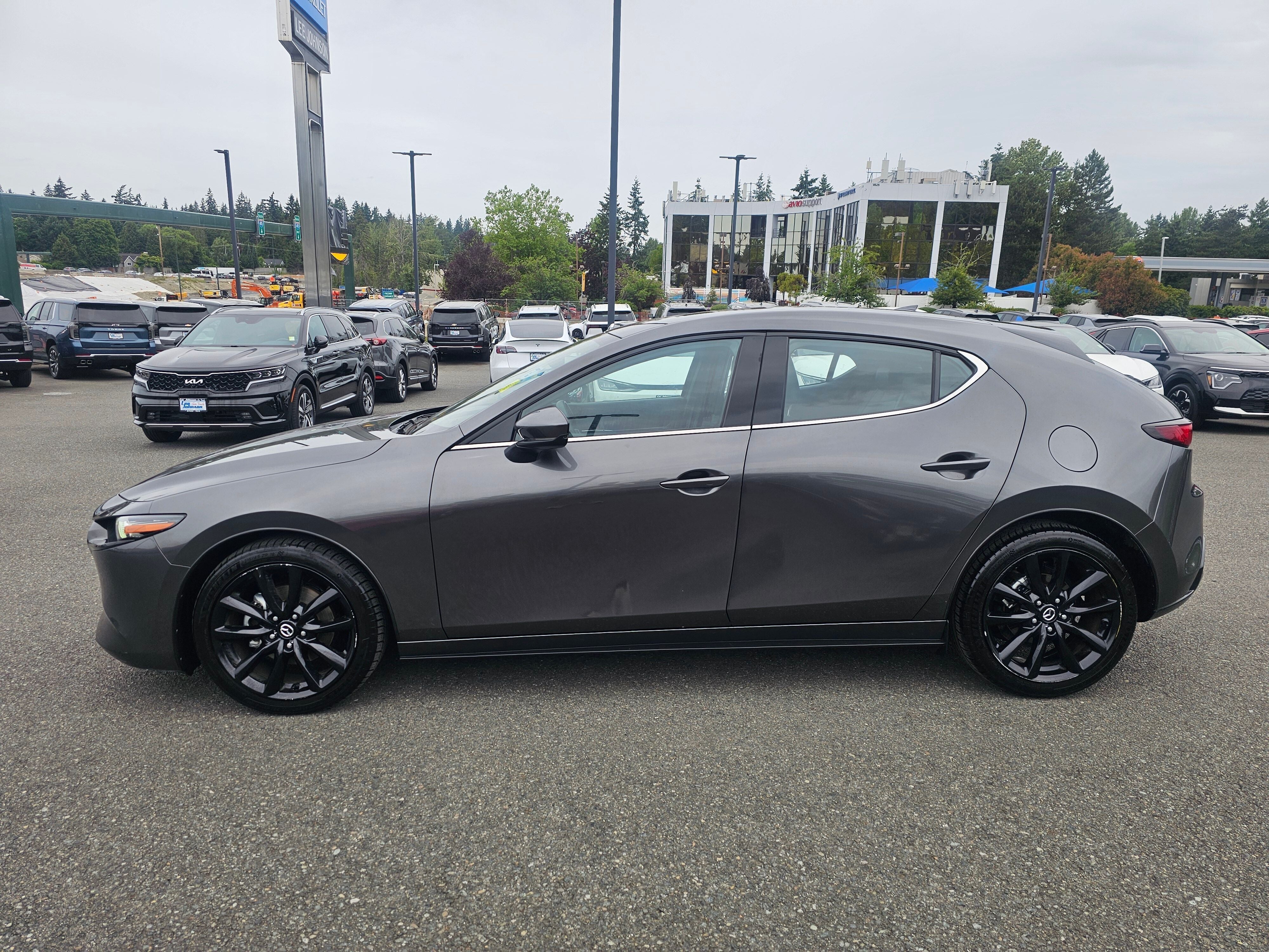 2019 Mazda Mazda3 Hatchback w/Premium Pkg