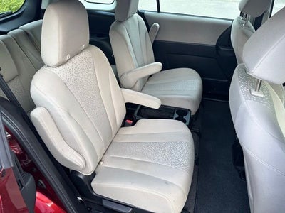 2012 Mazda Mazda5 Sport