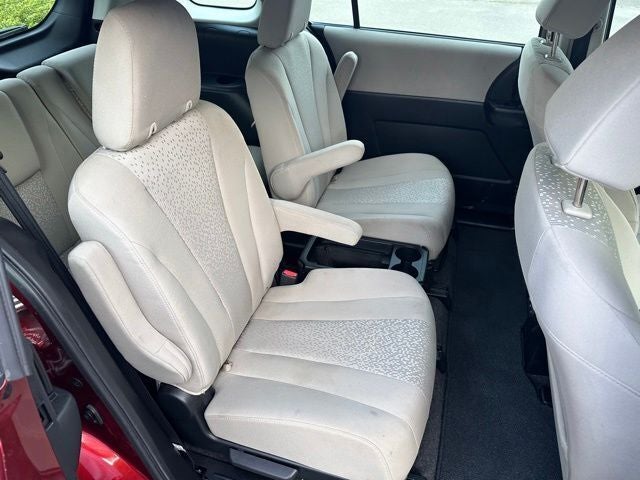 2012 Mazda Mazda5 Sport