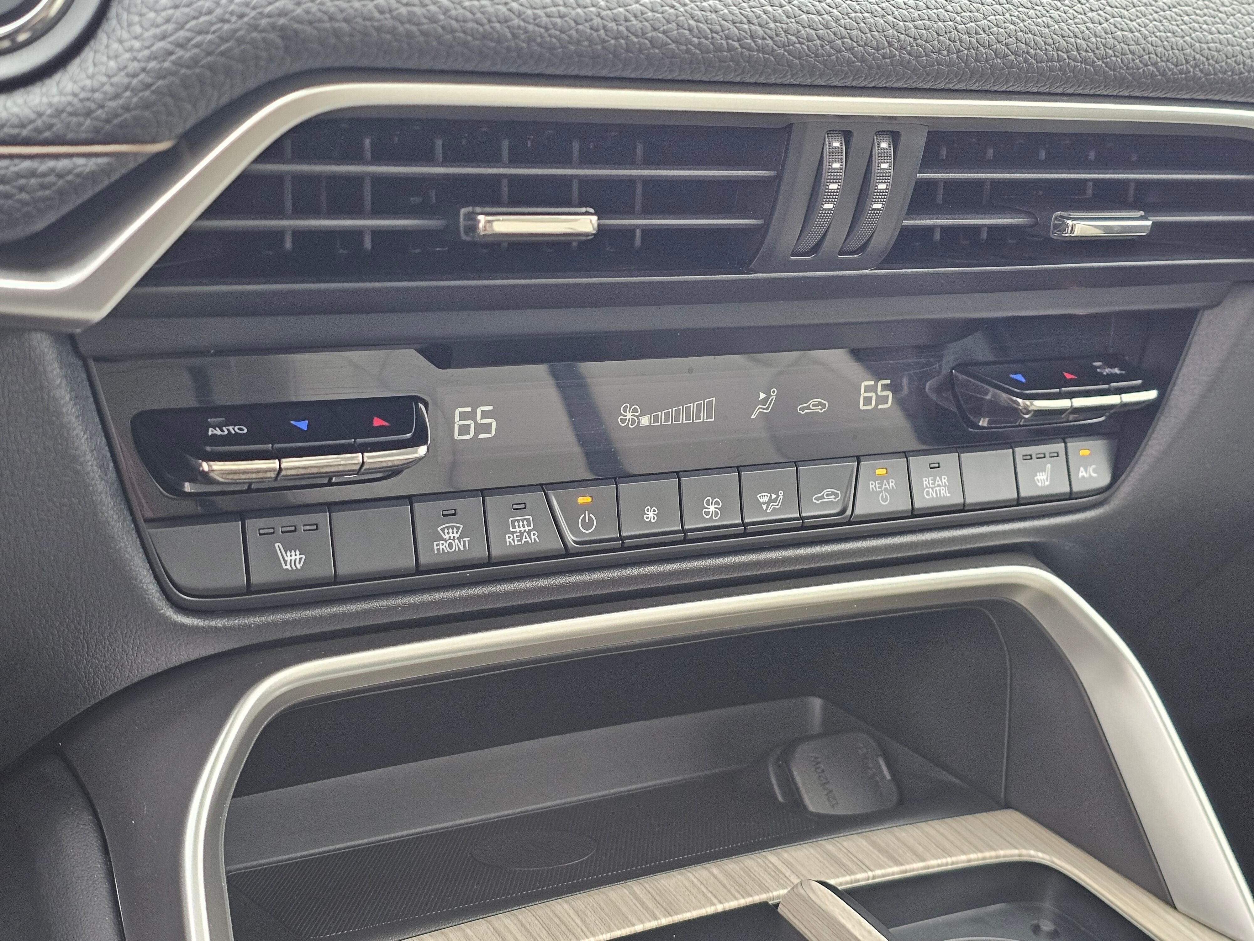 2025 Mazda Mazda CX-70 PHEV Premium Package