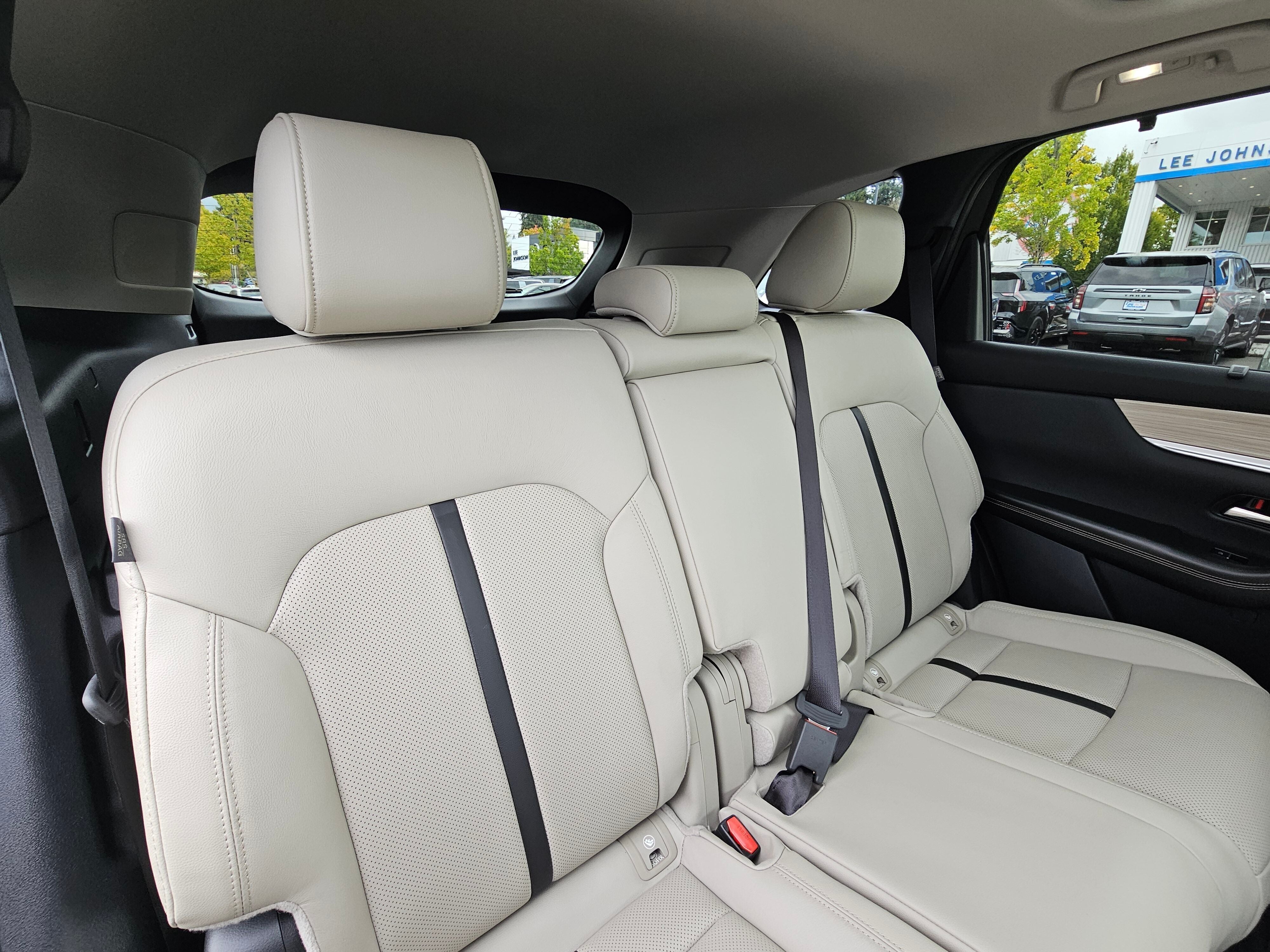 2025 Mazda Mazda CX-70 PHEV Premium Package