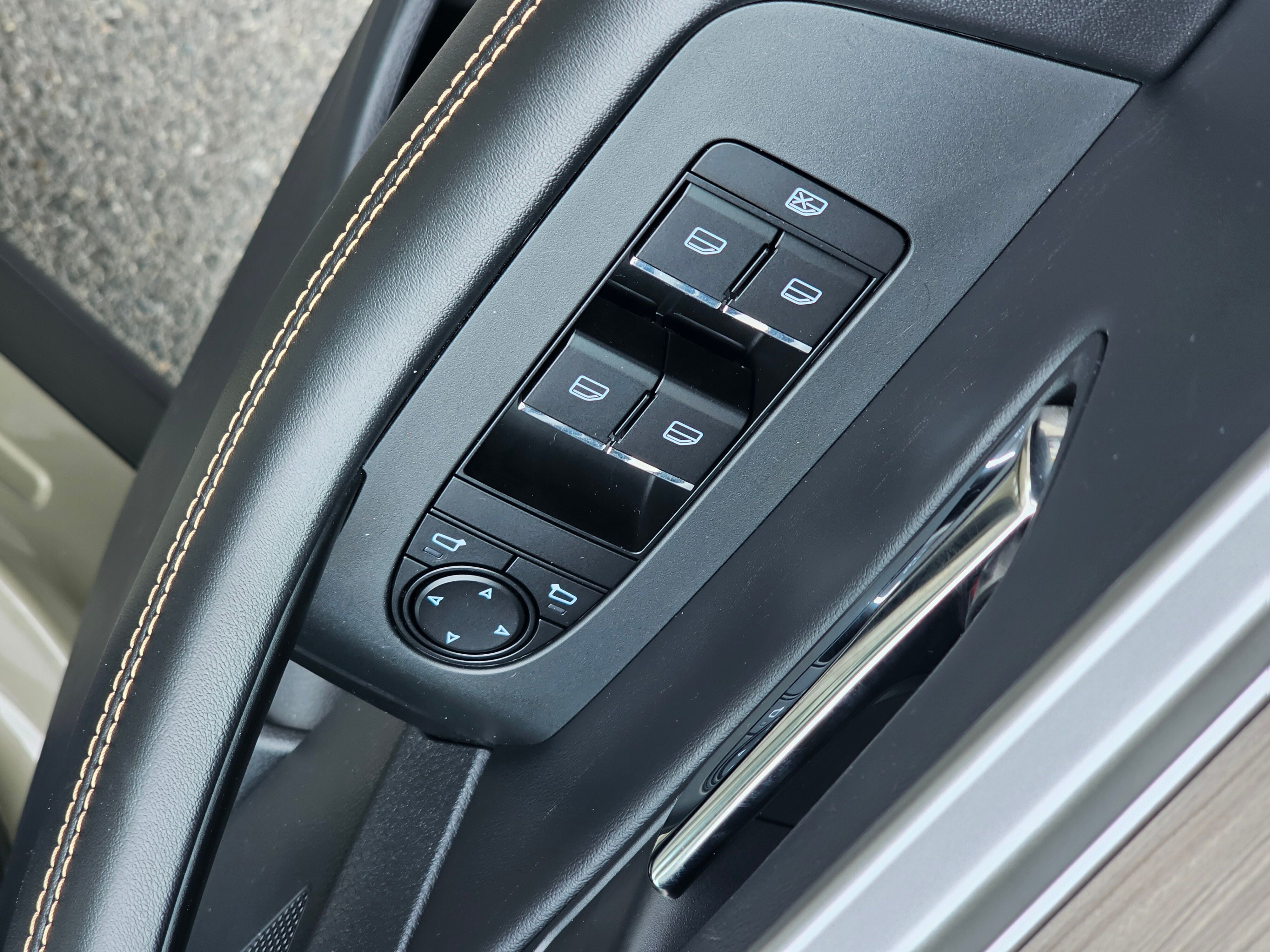 2025 Mazda Mazda CX-70 PHEV Premium Package