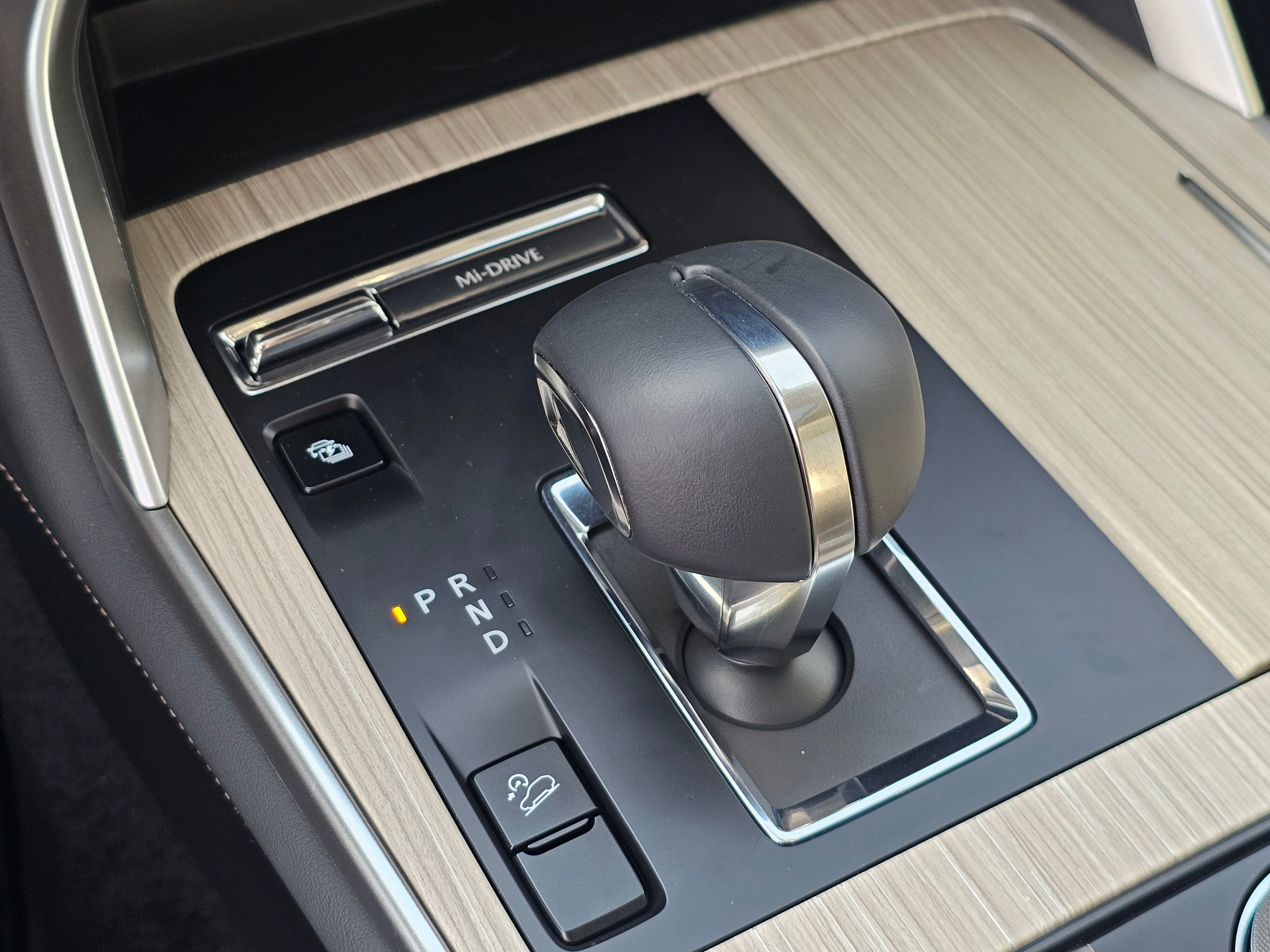 2025 Mazda Mazda CX-90 PHEV Premium Sport