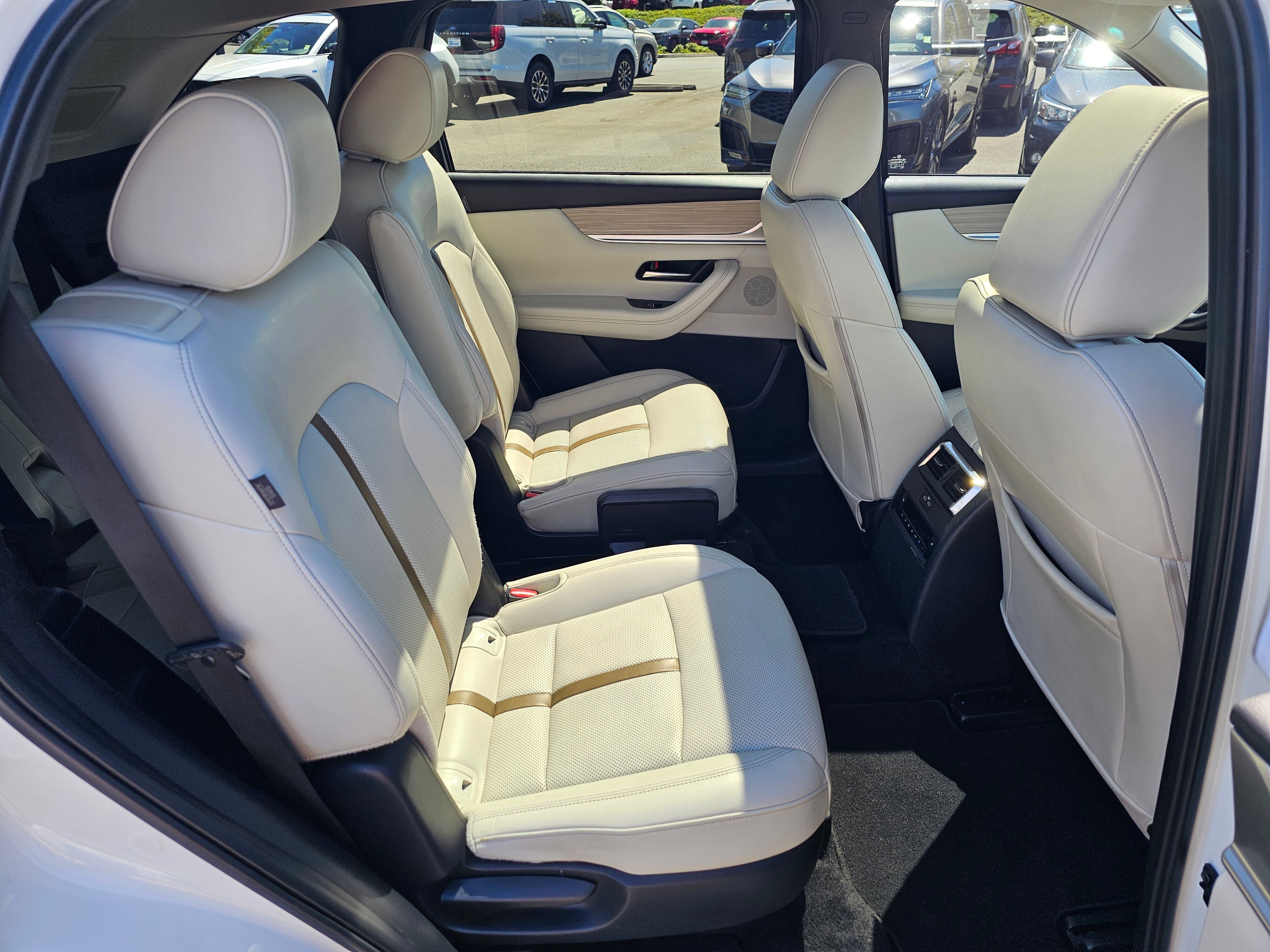 2024 Mazda Mazda CX-90 PHEV Premium Plus