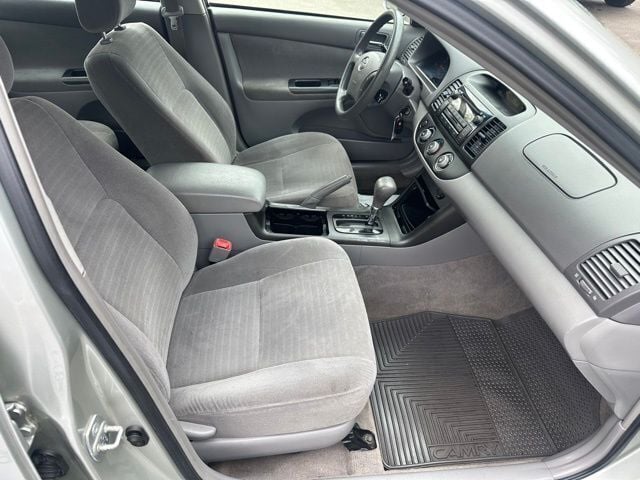 2005 Toyota Camry STD