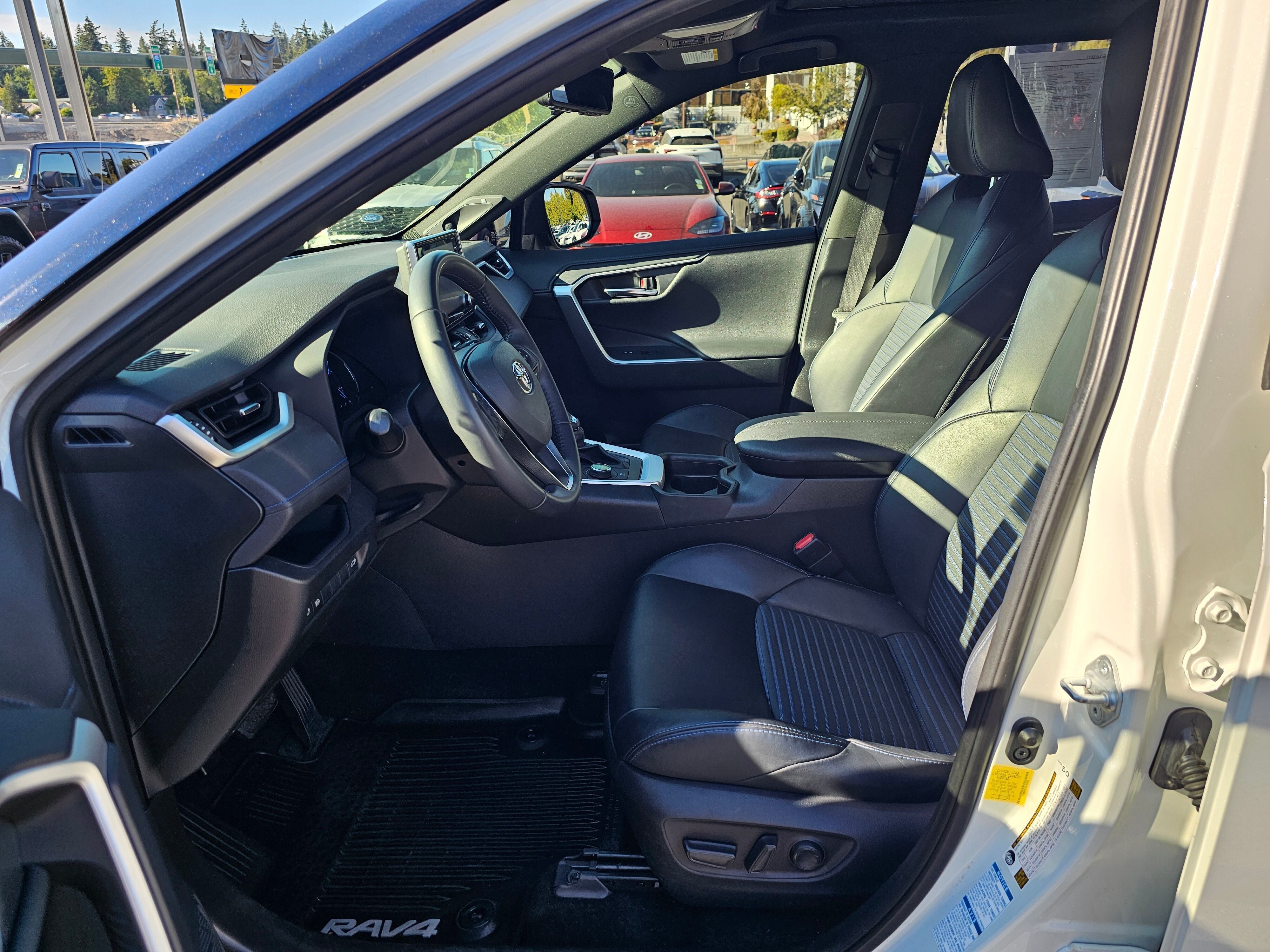 2019 Toyota RAV4 Hybrid XSE