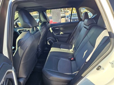 2019 Toyota RAV4 Hybrid XSE