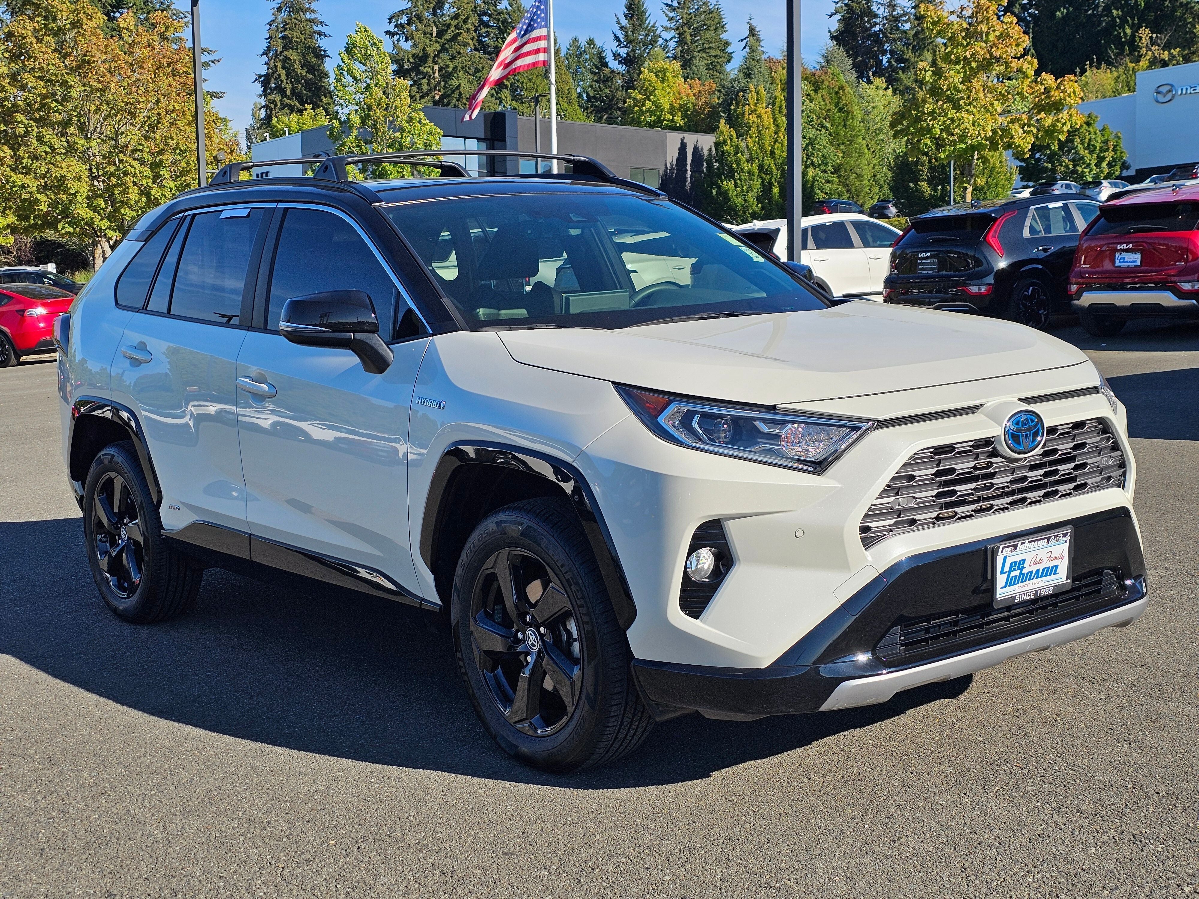2019 Toyota RAV4 Hybrid XSE