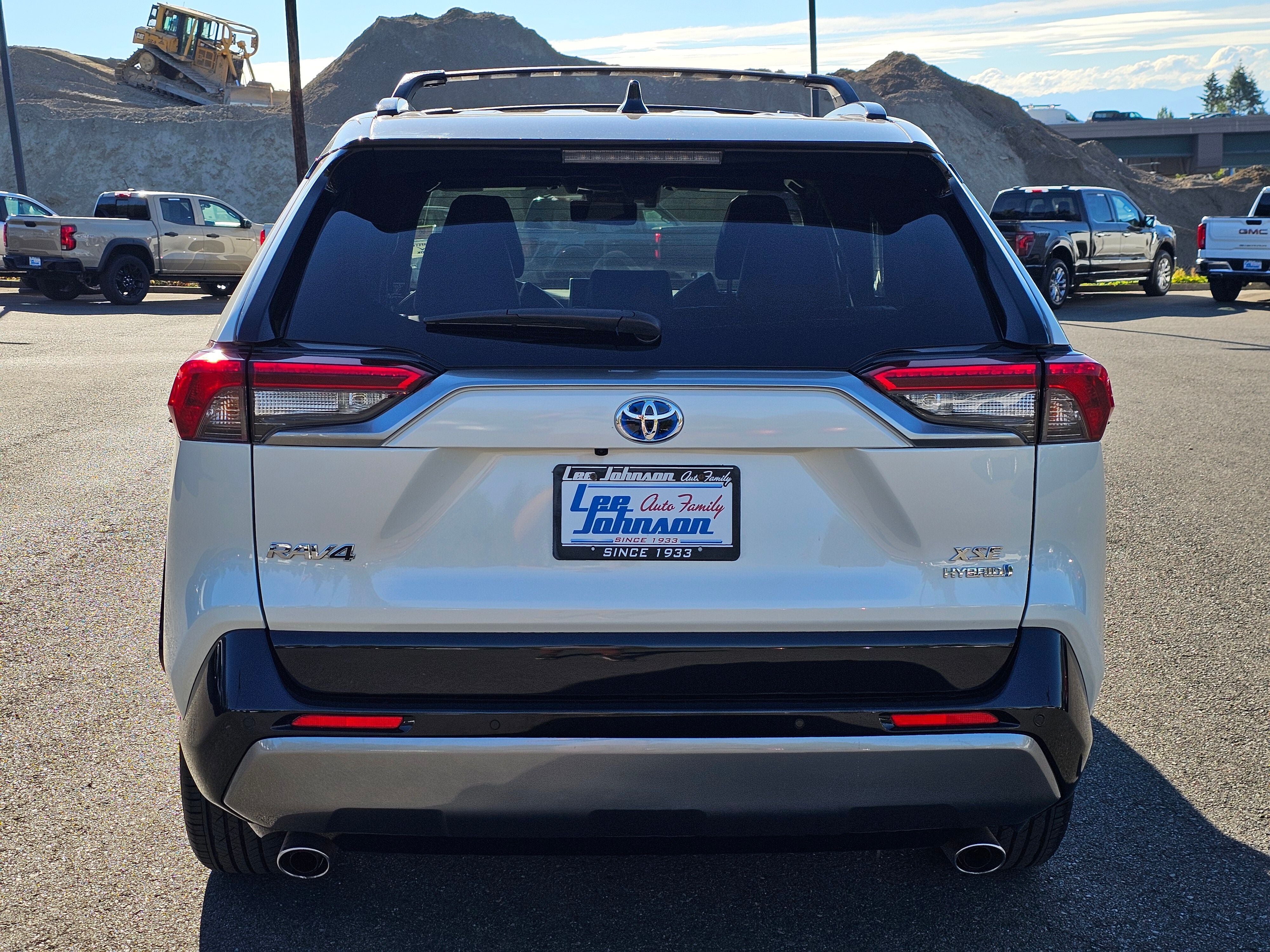 2019 Toyota RAV4 Hybrid XSE