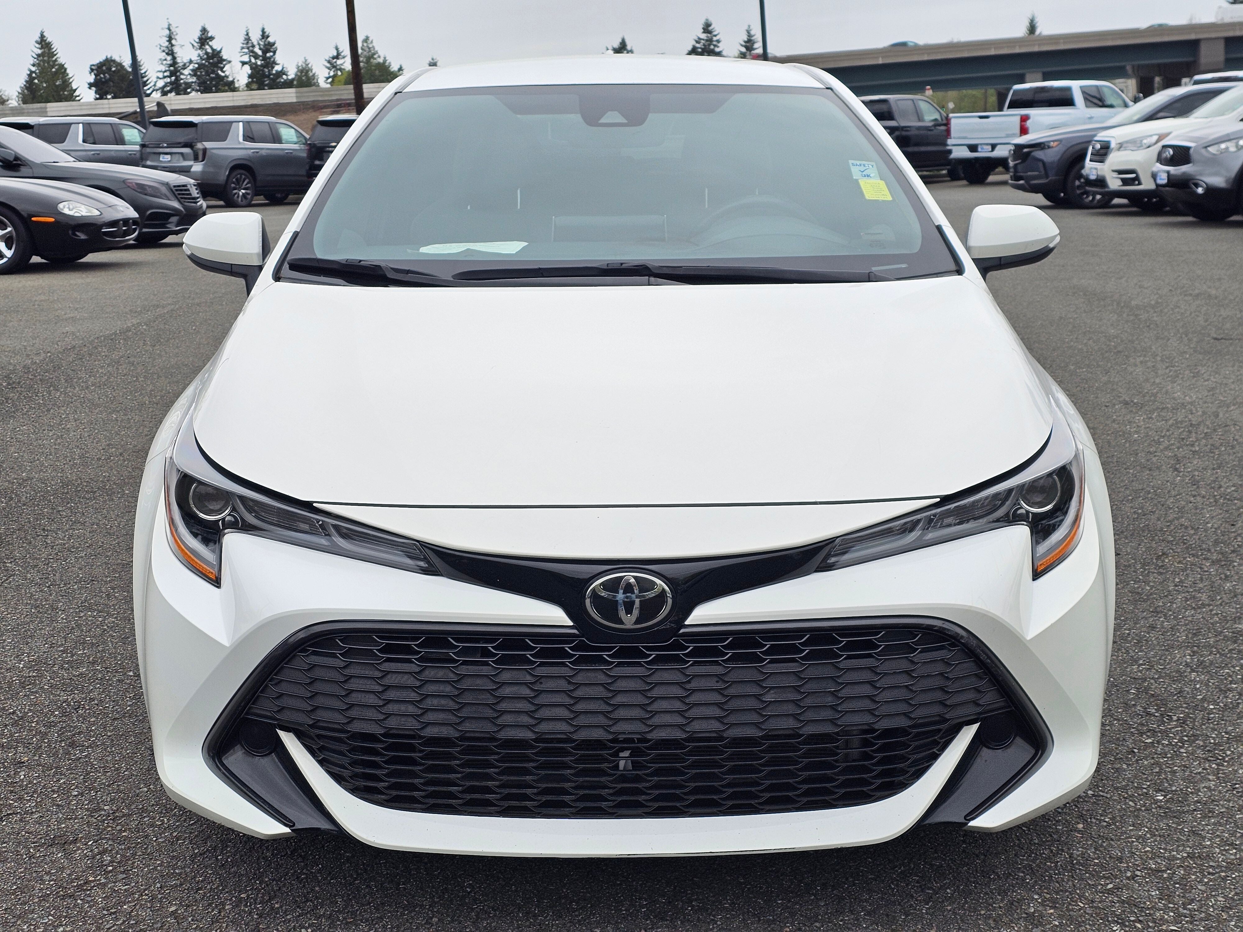 2022 Toyota Corolla Hatchback SE