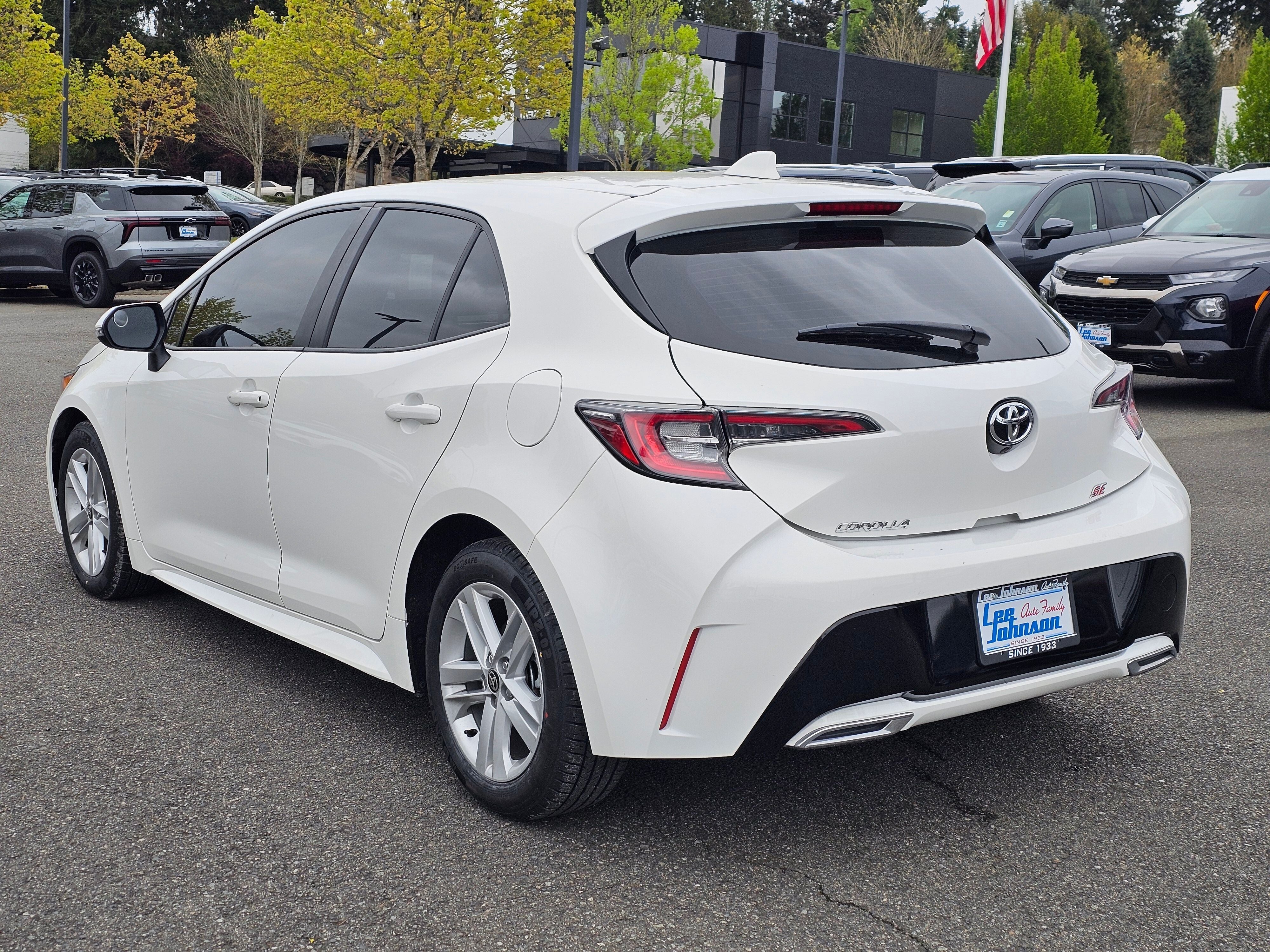 2022 Toyota Corolla Hatchback SE