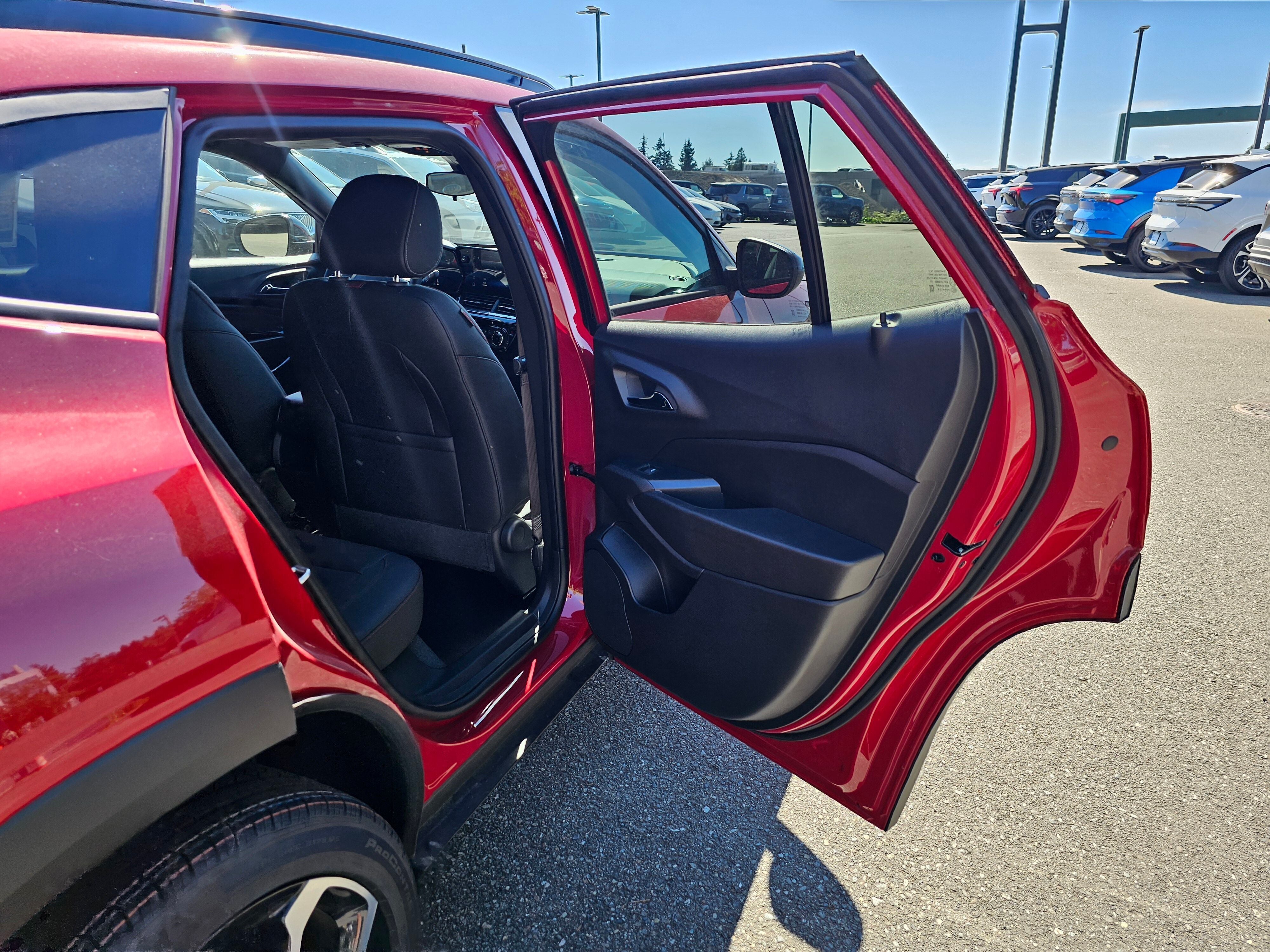 2026 Chevrolet Trax RS - Photo 25