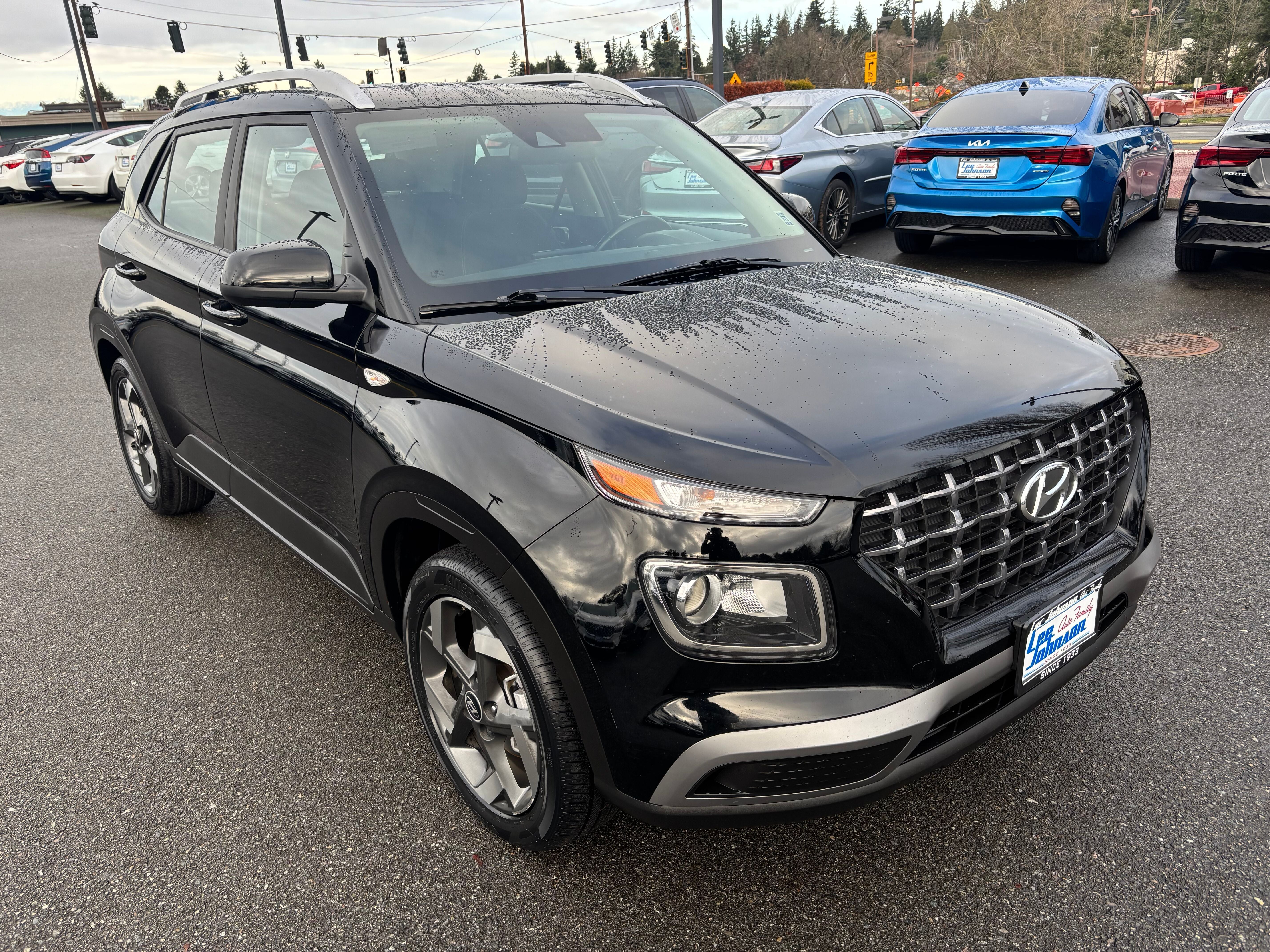 2022 Hyundai Venue SEL