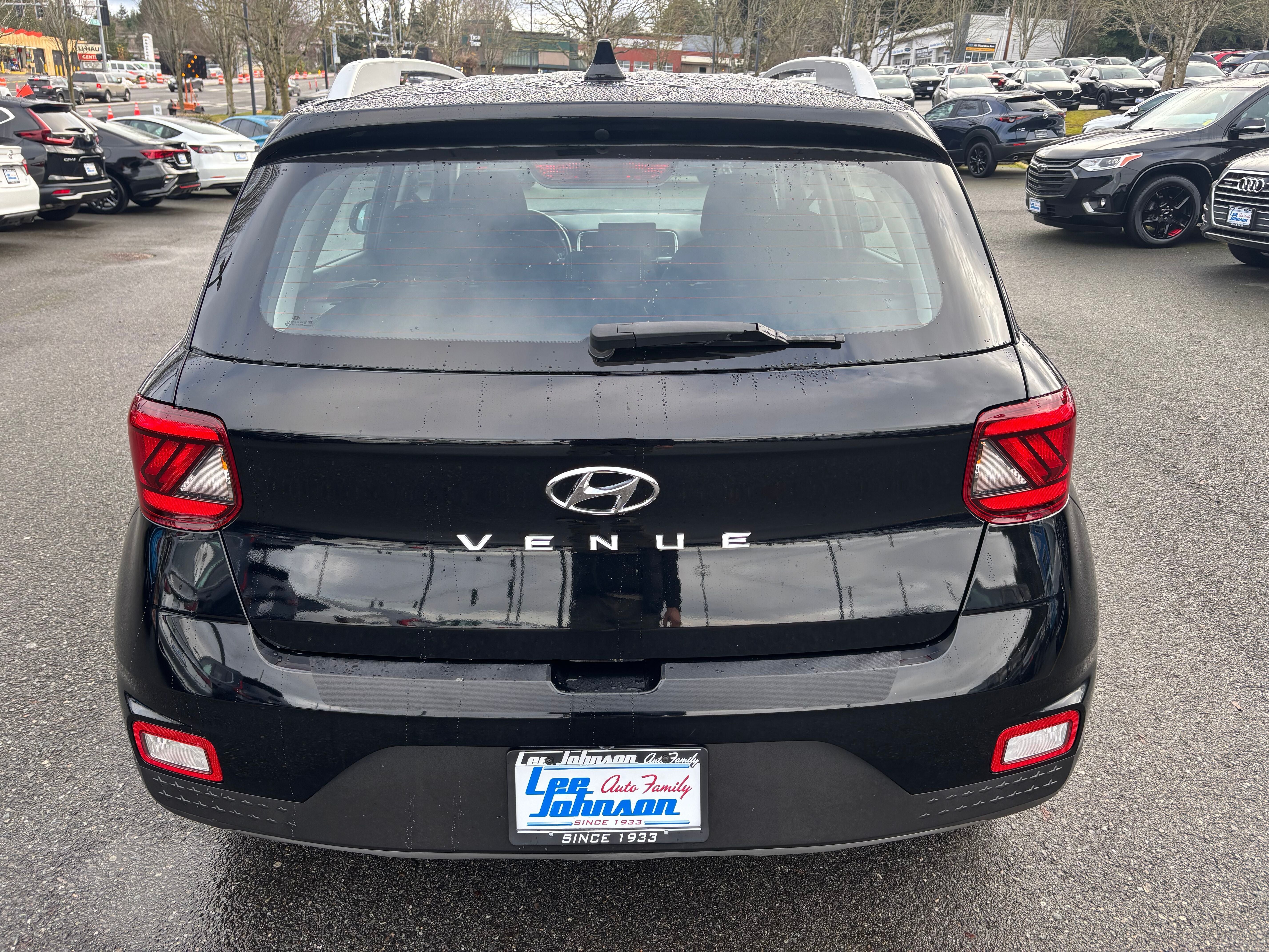 2022 Hyundai Venue SEL