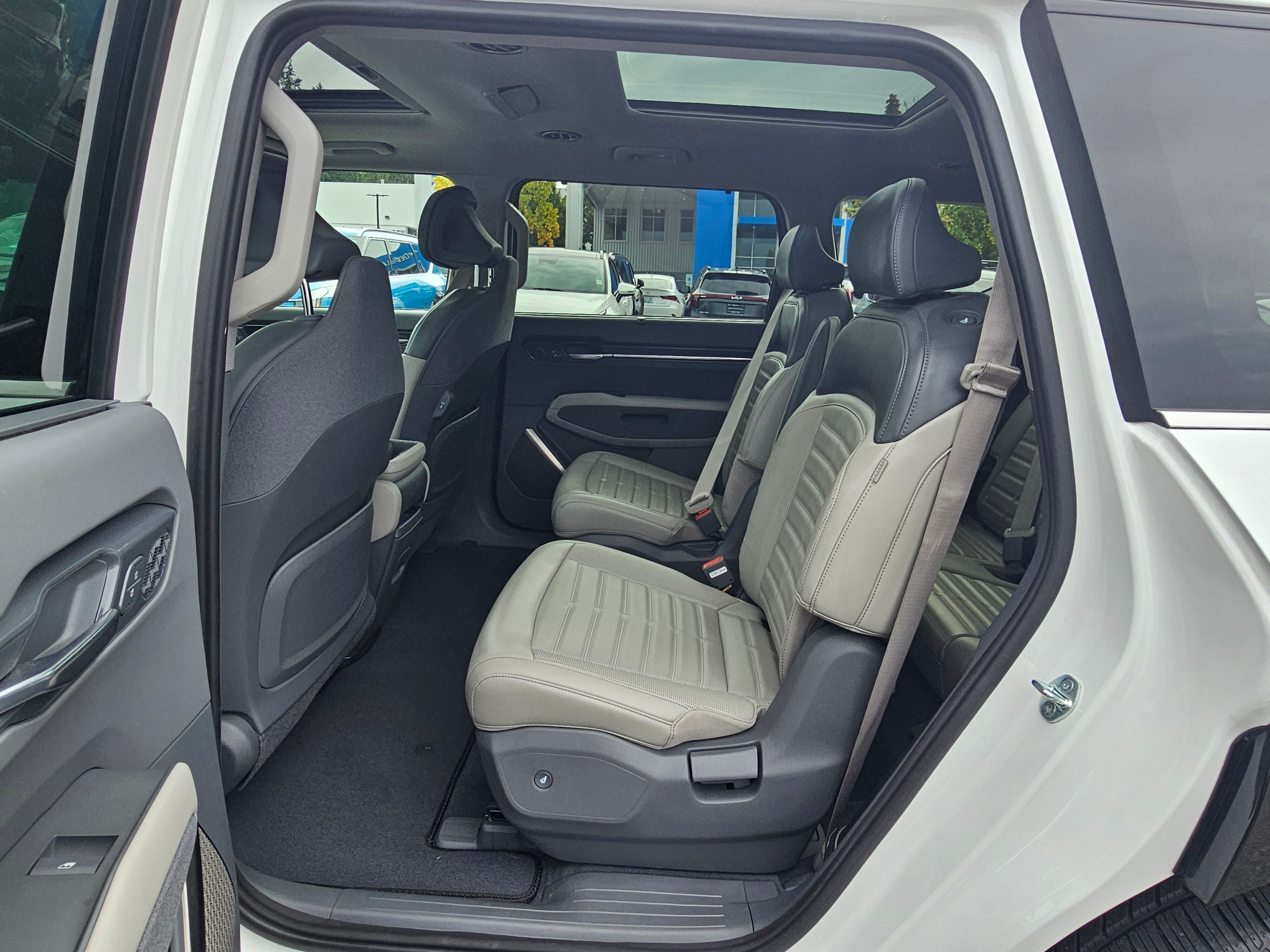 2024 Kia EV9 Land