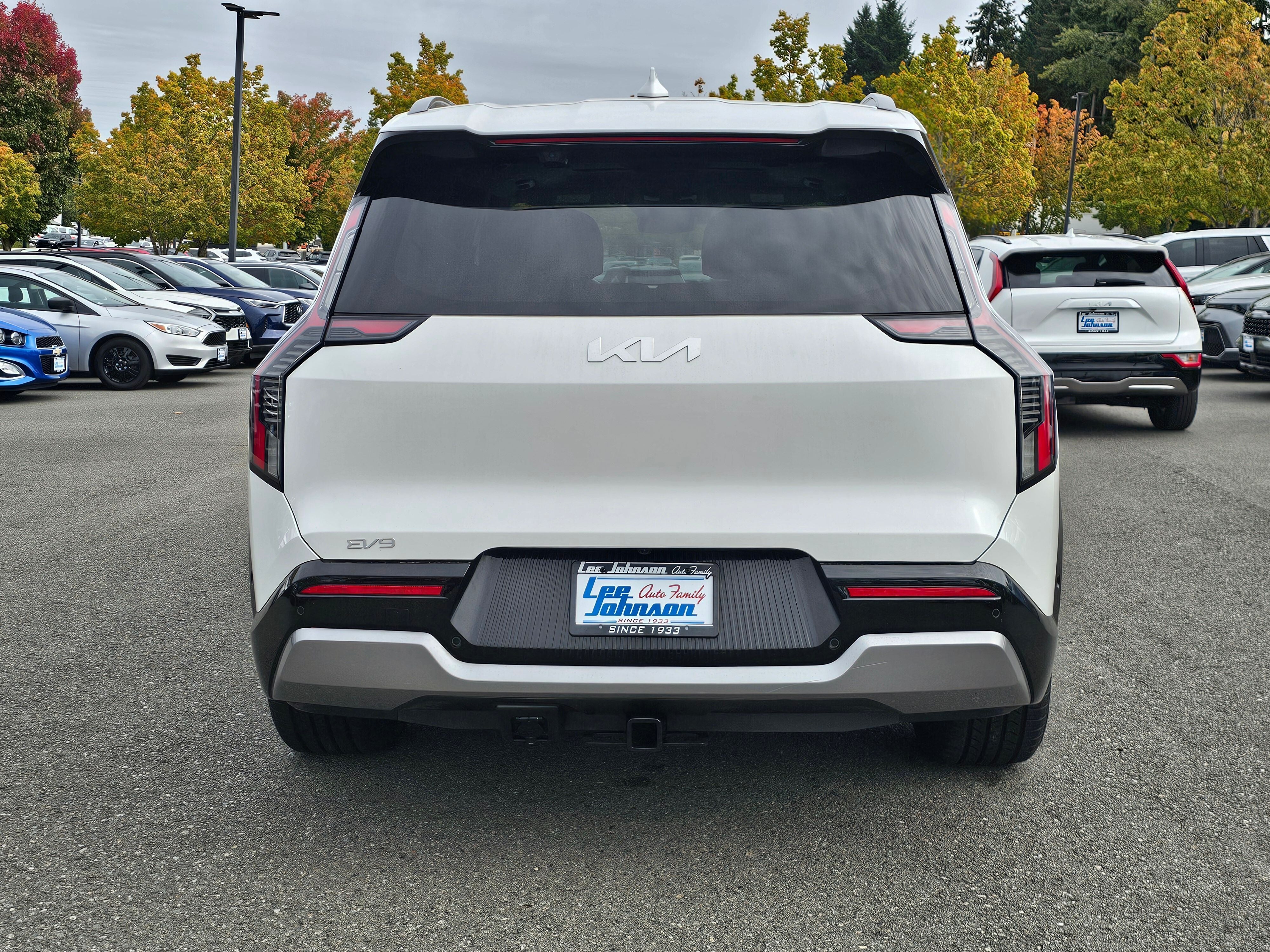 2024 Kia EV9 Land