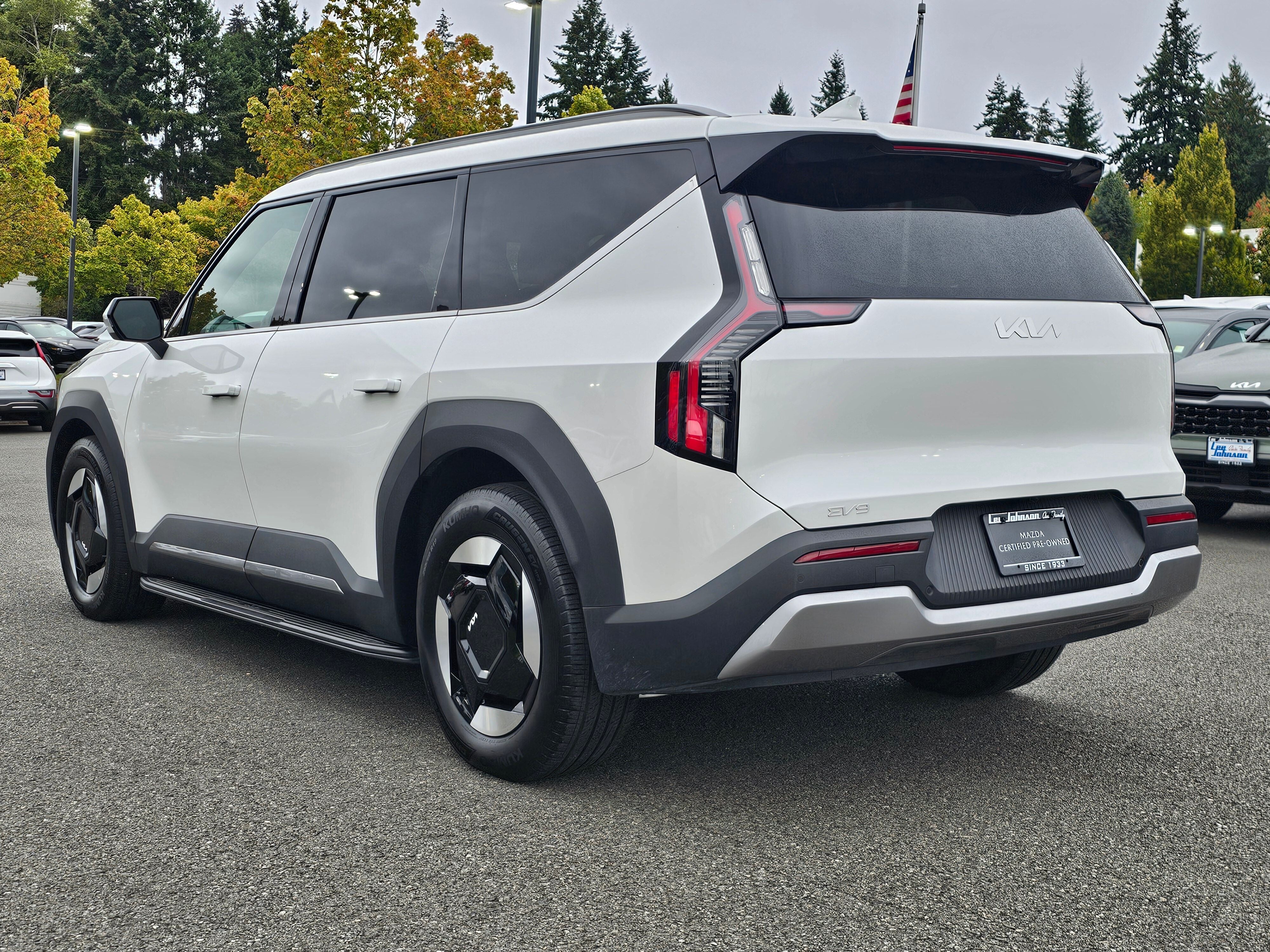 2024 Kia EV9 Wind