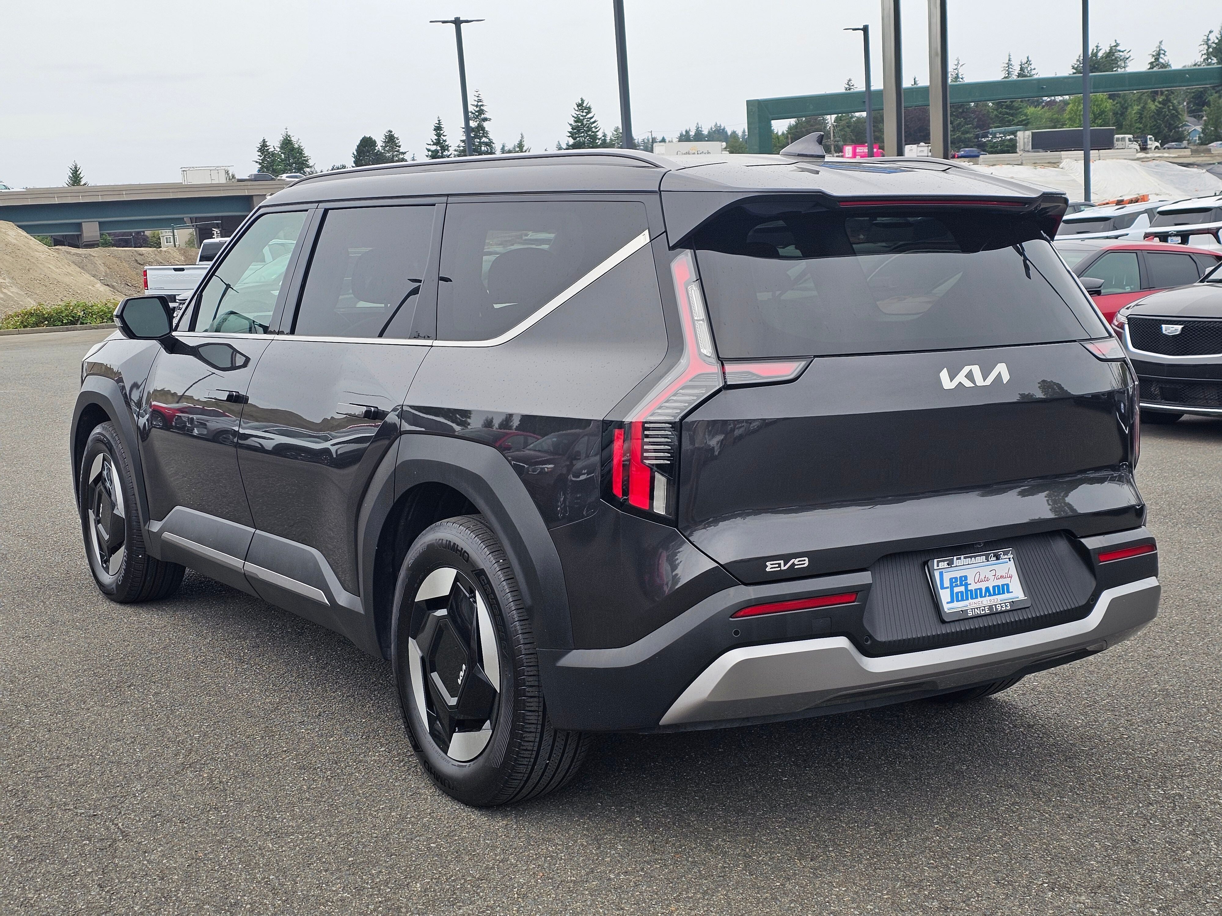 2024 Kia EV9 Wind