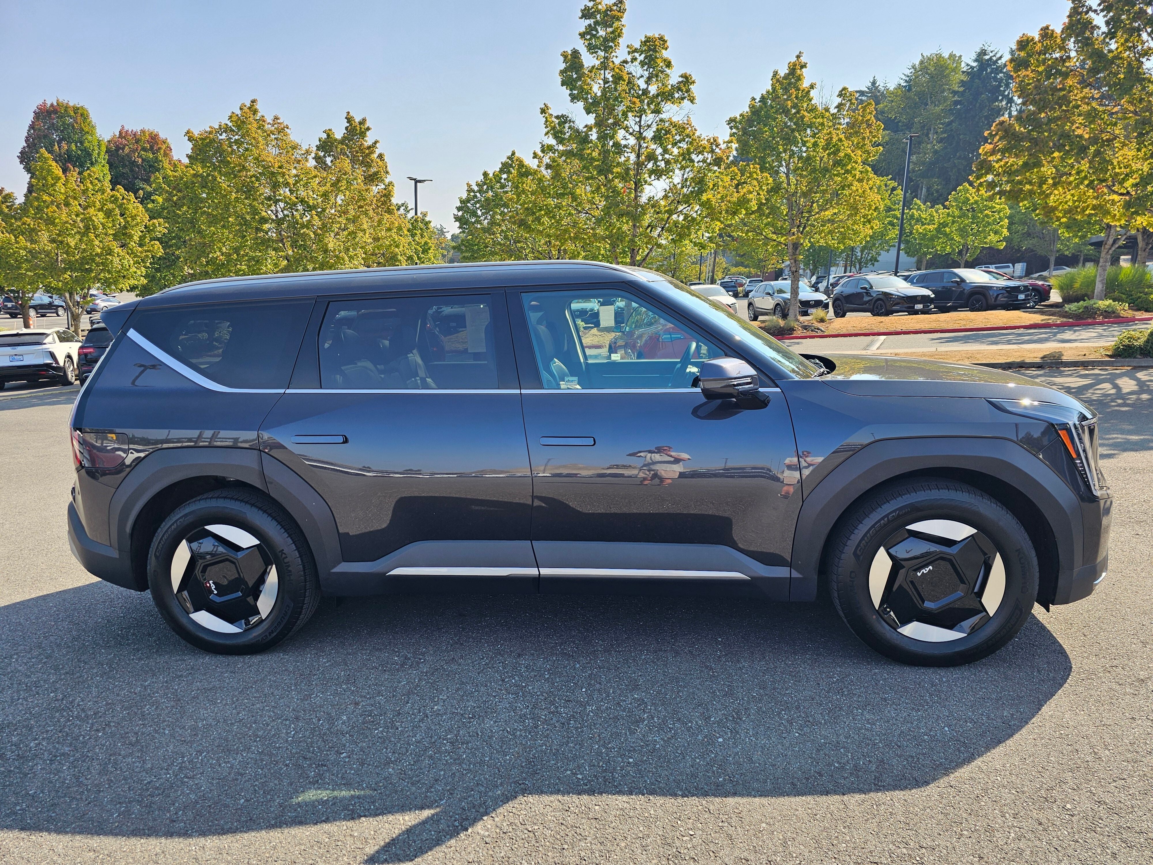 2024 Kia EV9 Wind