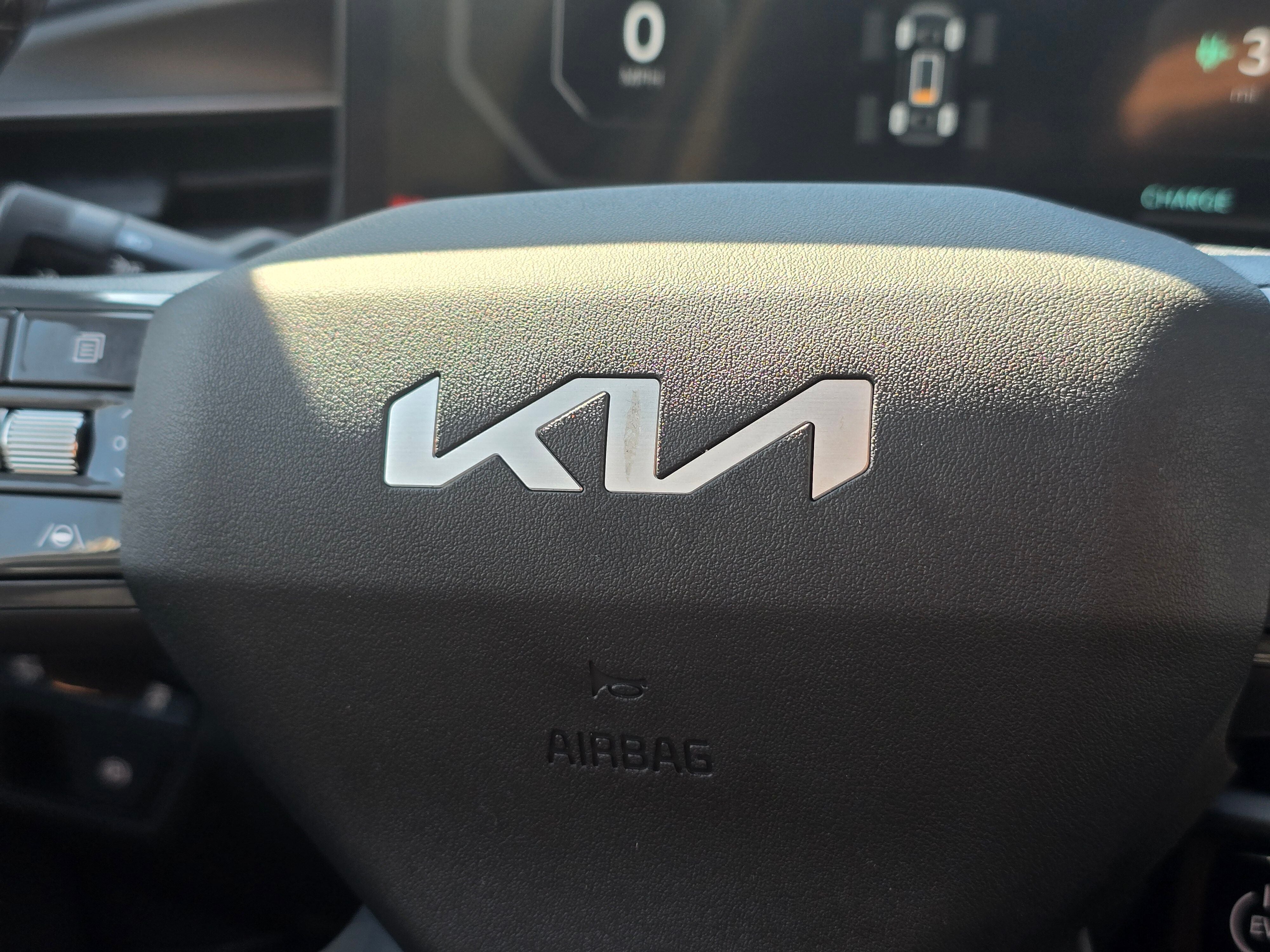 2024 Kia EV9 Wind