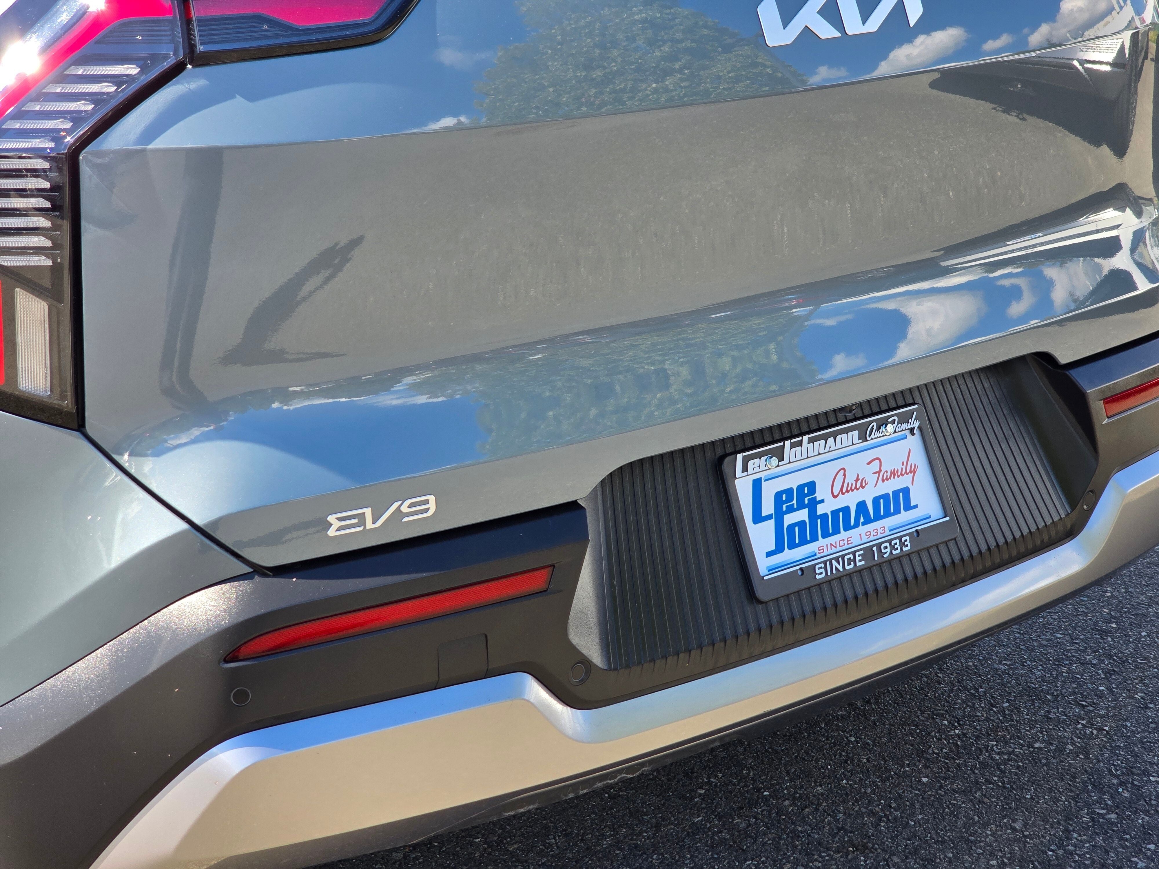 2024 Kia EV9 Wind