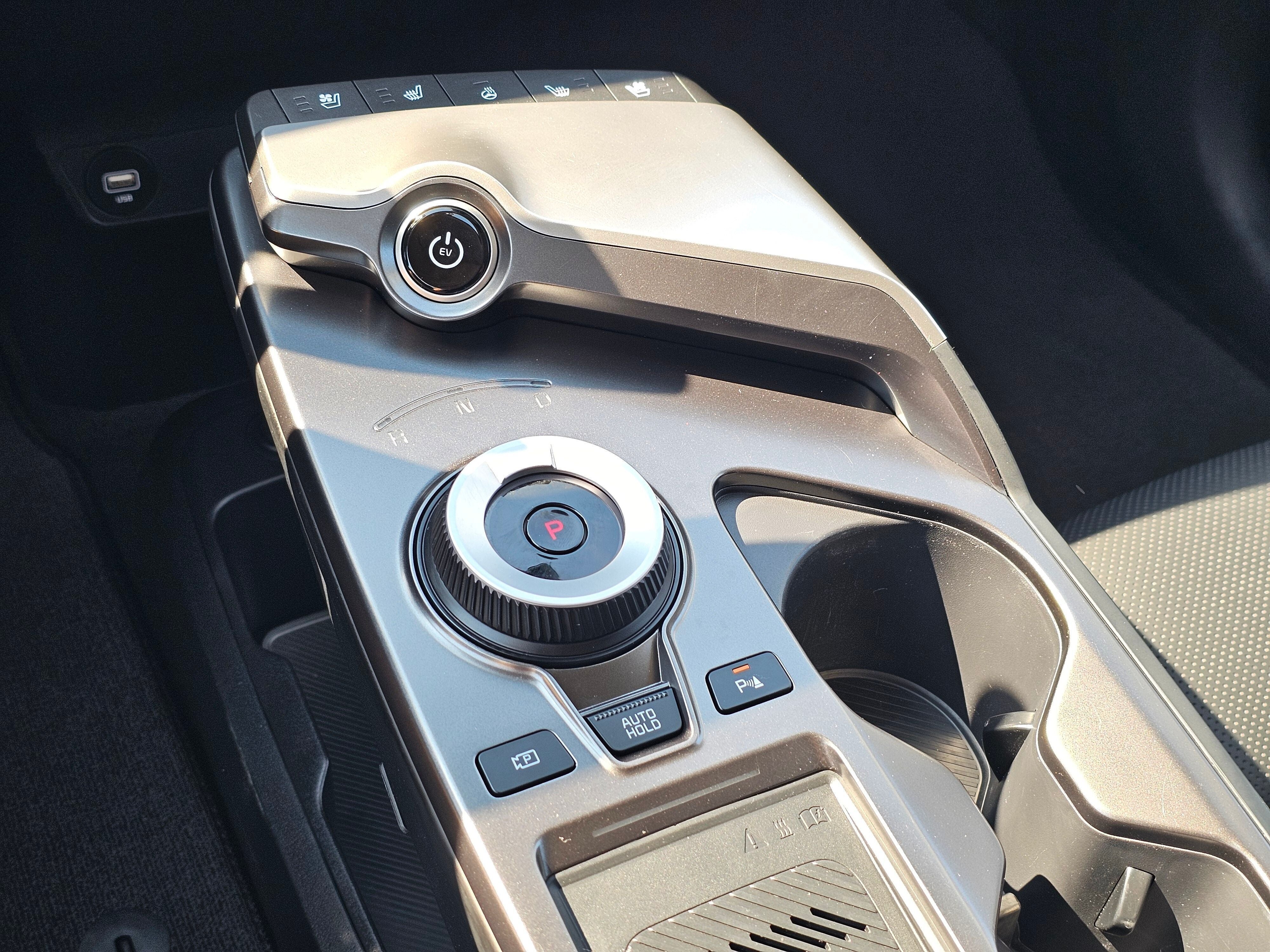 2024 Kia EV6 Wind