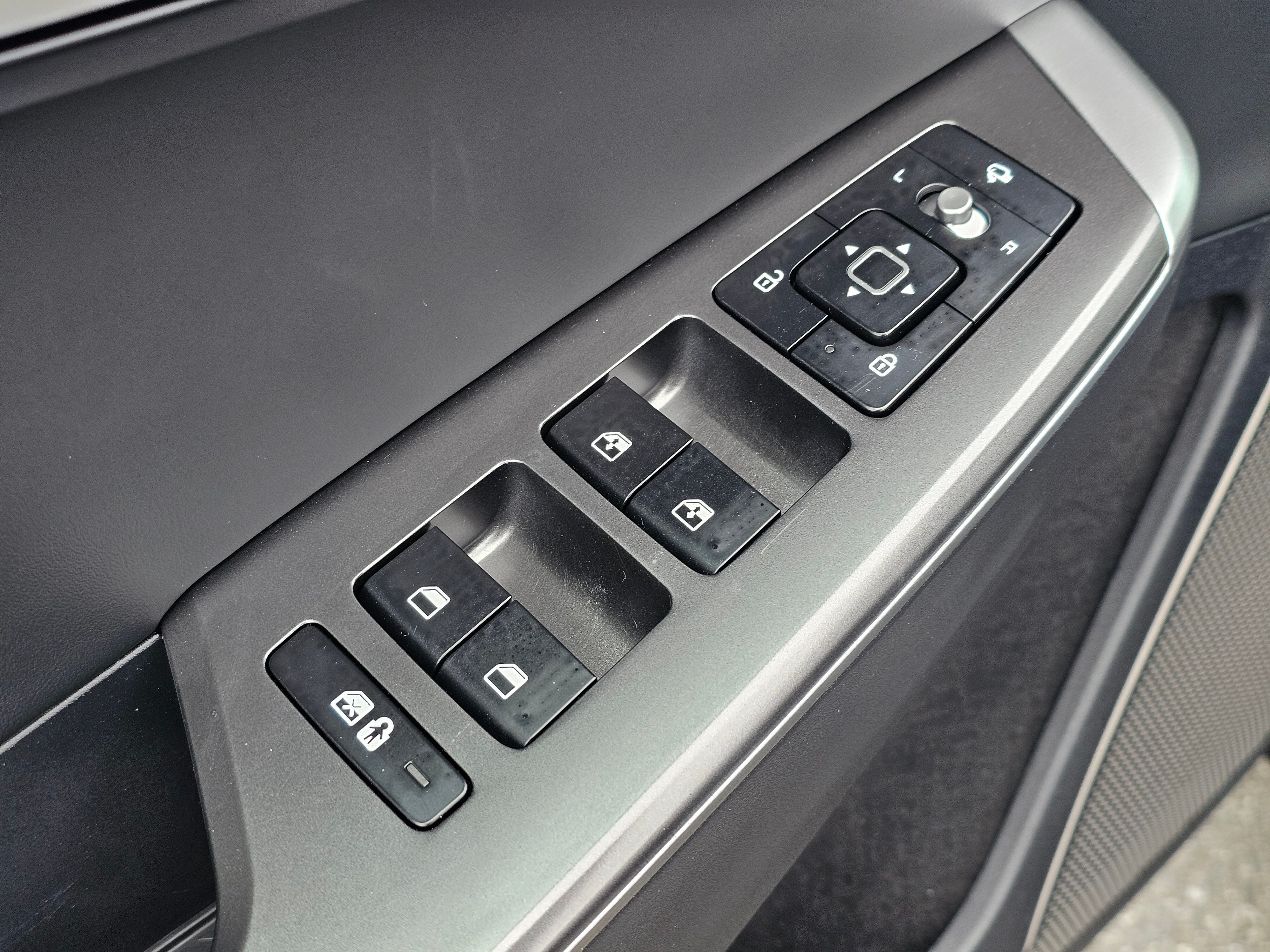 2023 Kia EV6 Wind