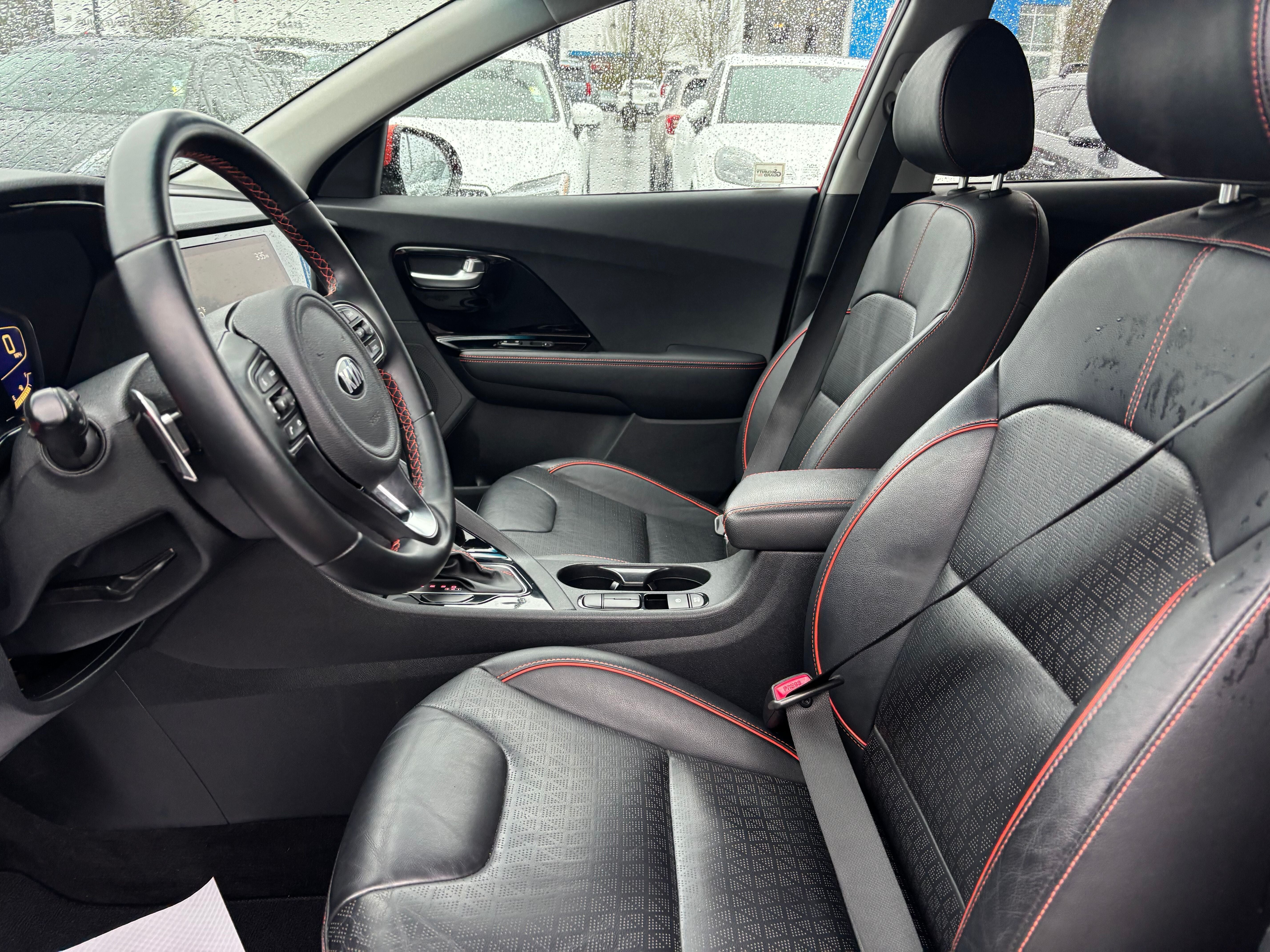 2021 Kia Niro Touring SE