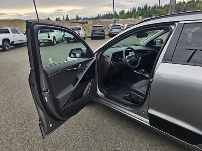 2023 Kia Niro EV Wind