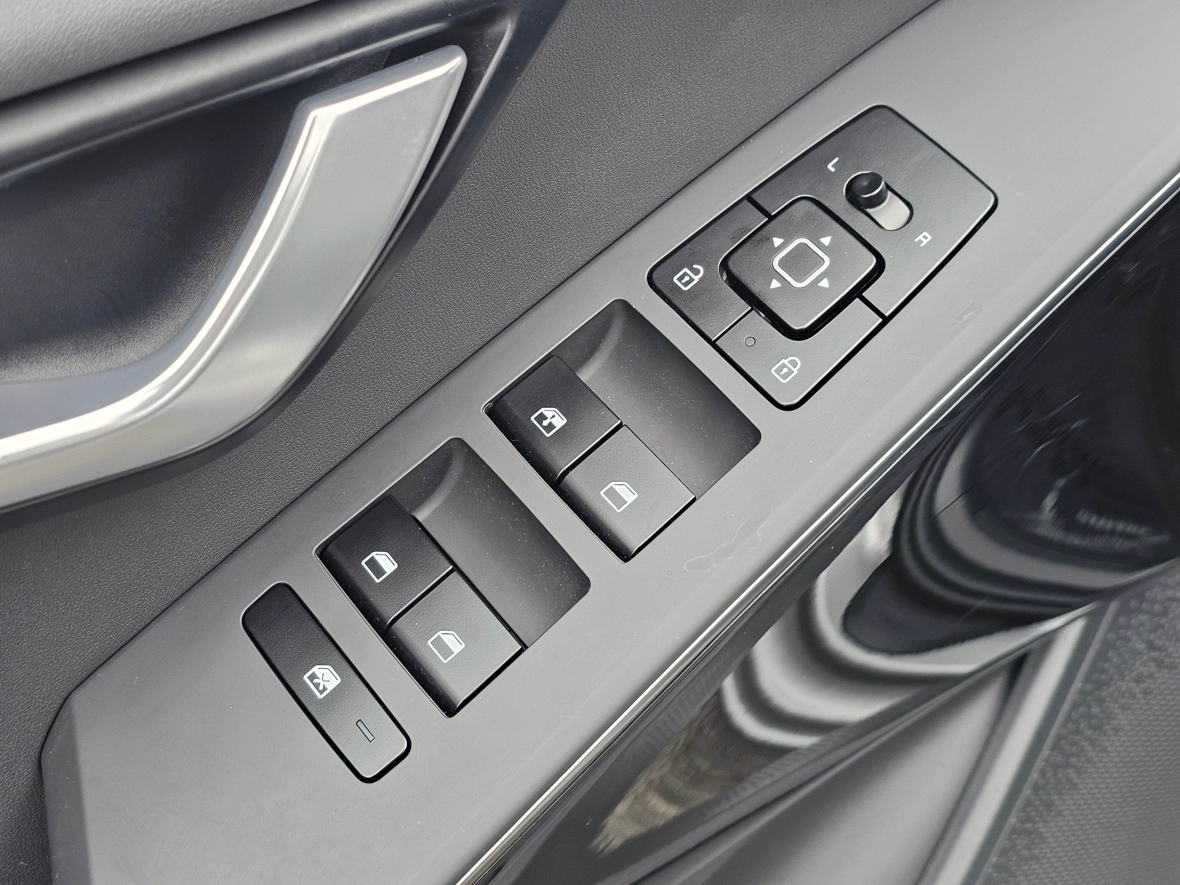 2023 Kia Niro EV Wind