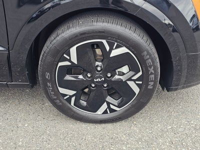 2023 Kia Niro EV Wind