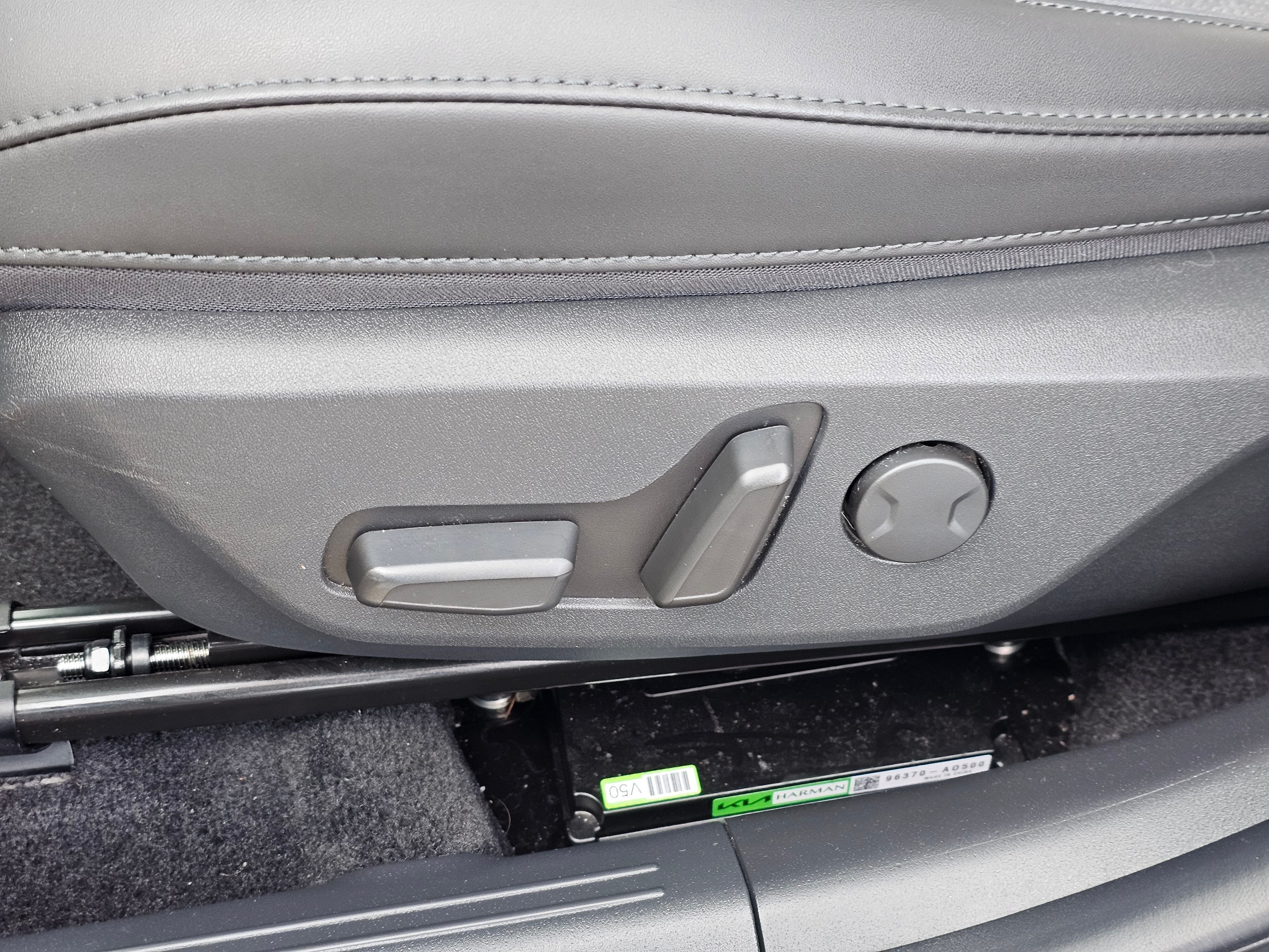 2023 Kia Niro EV Wave