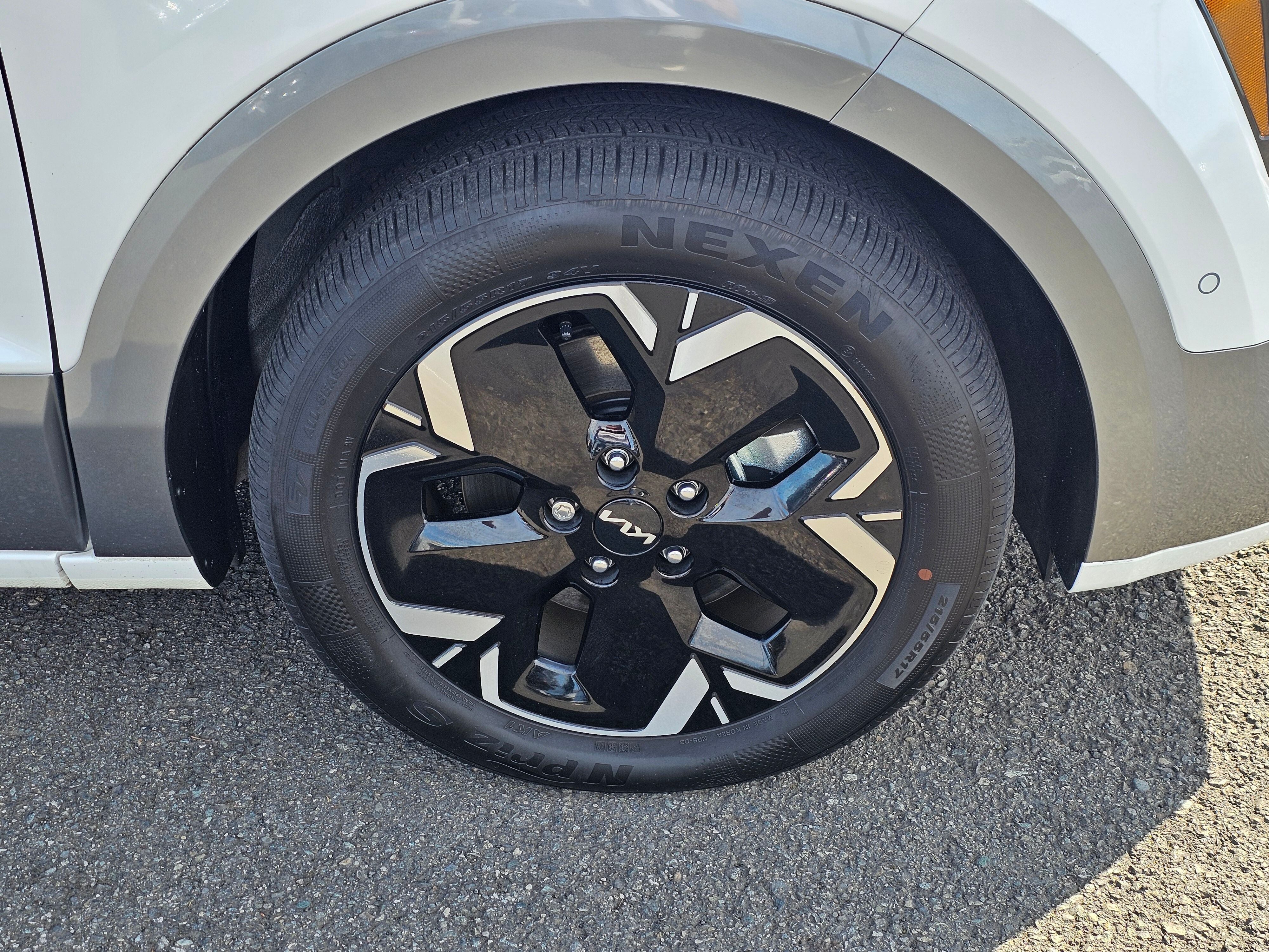 2023 Kia Niro EV Wave