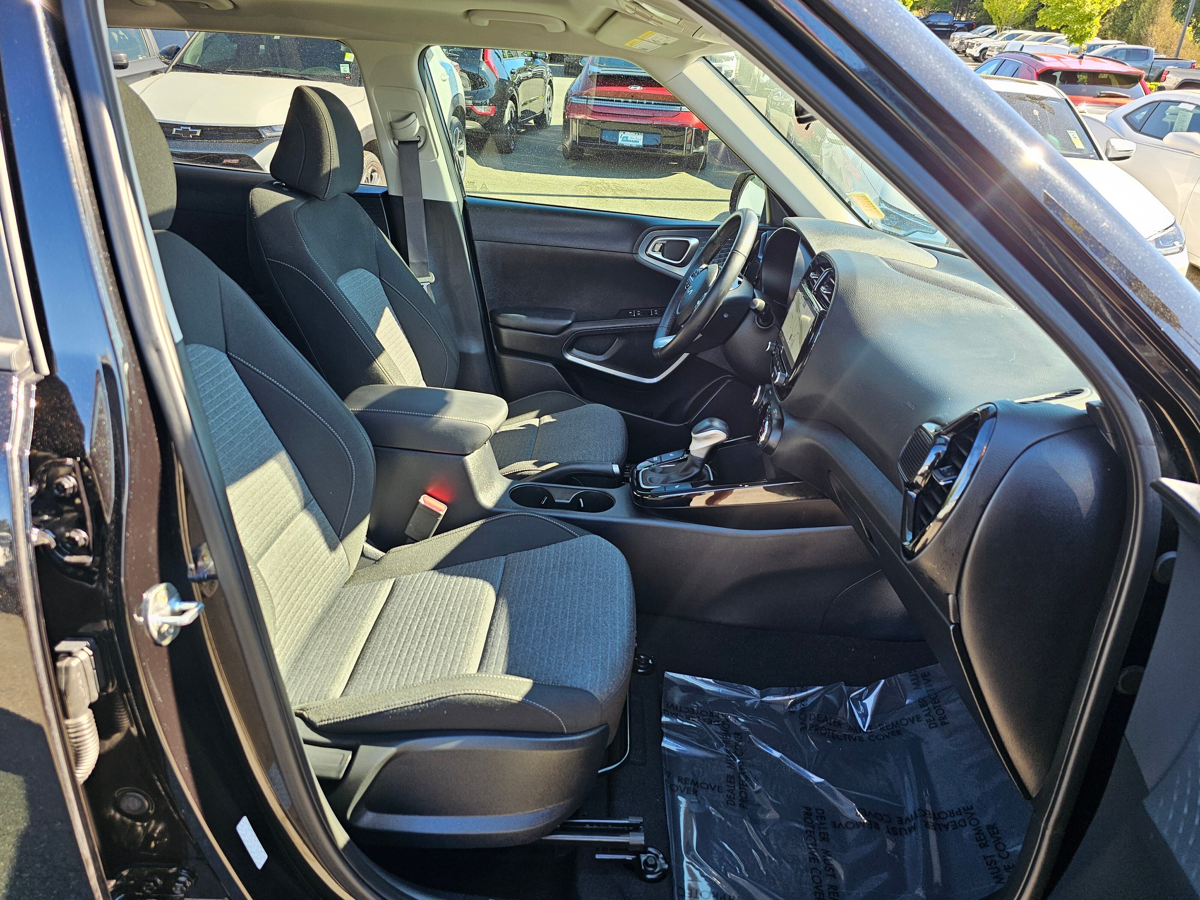 2023 Kia Soul EX