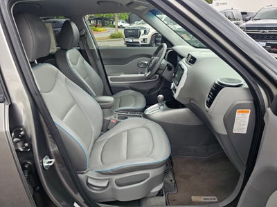 2016 Kia Soul EV +