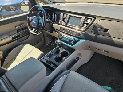 2017 Kia Sedona LX