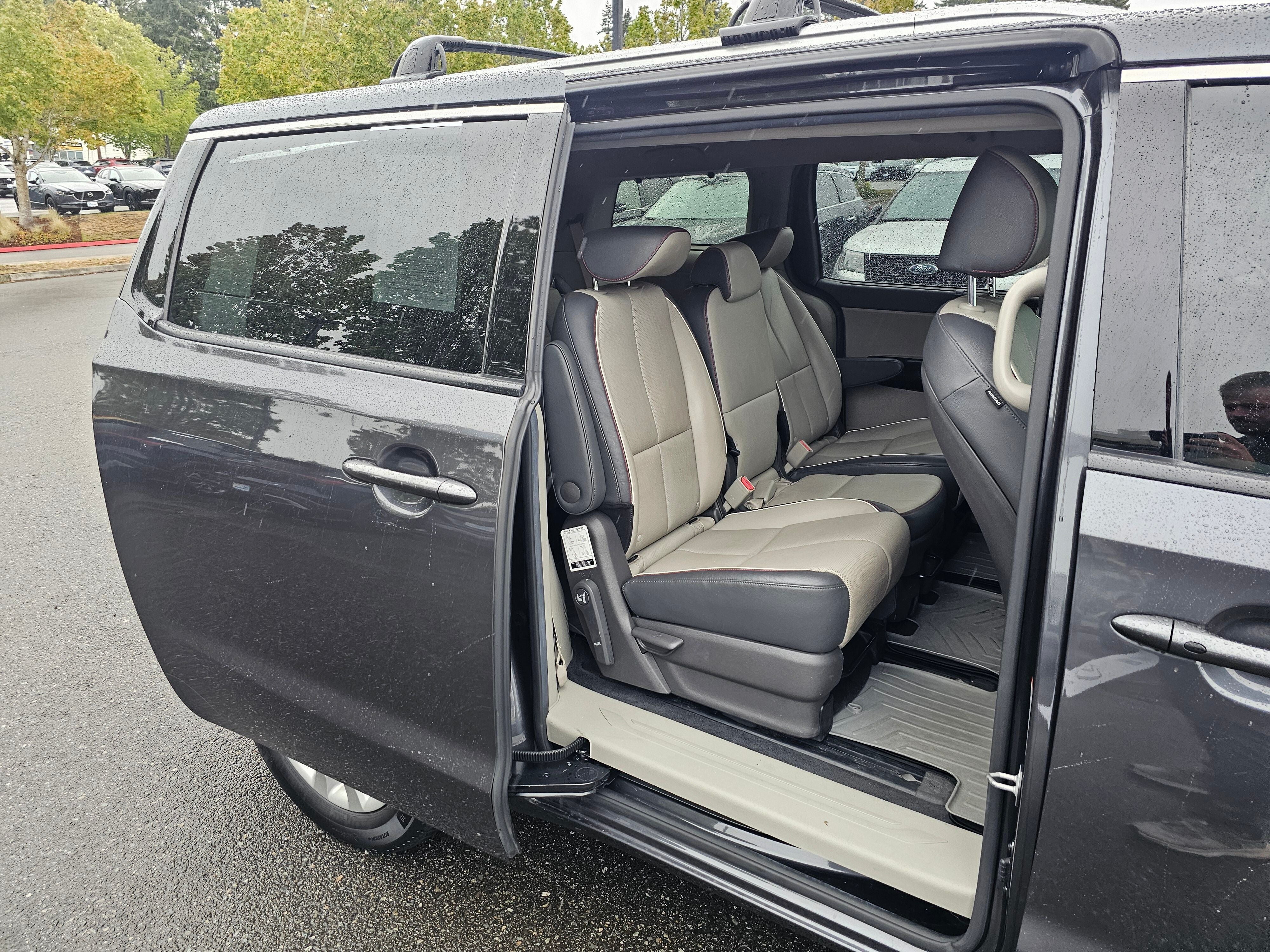 2017 Kia Sedona EX
