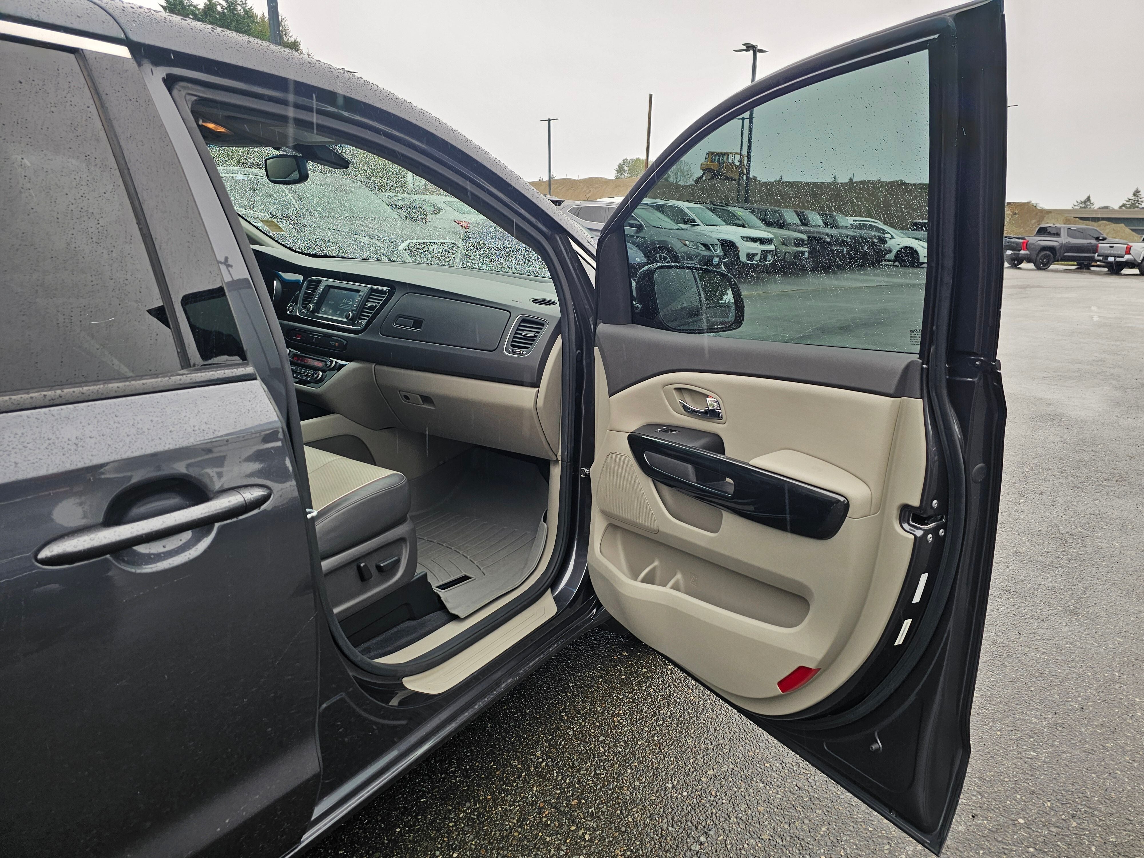2017 Kia Sedona EX