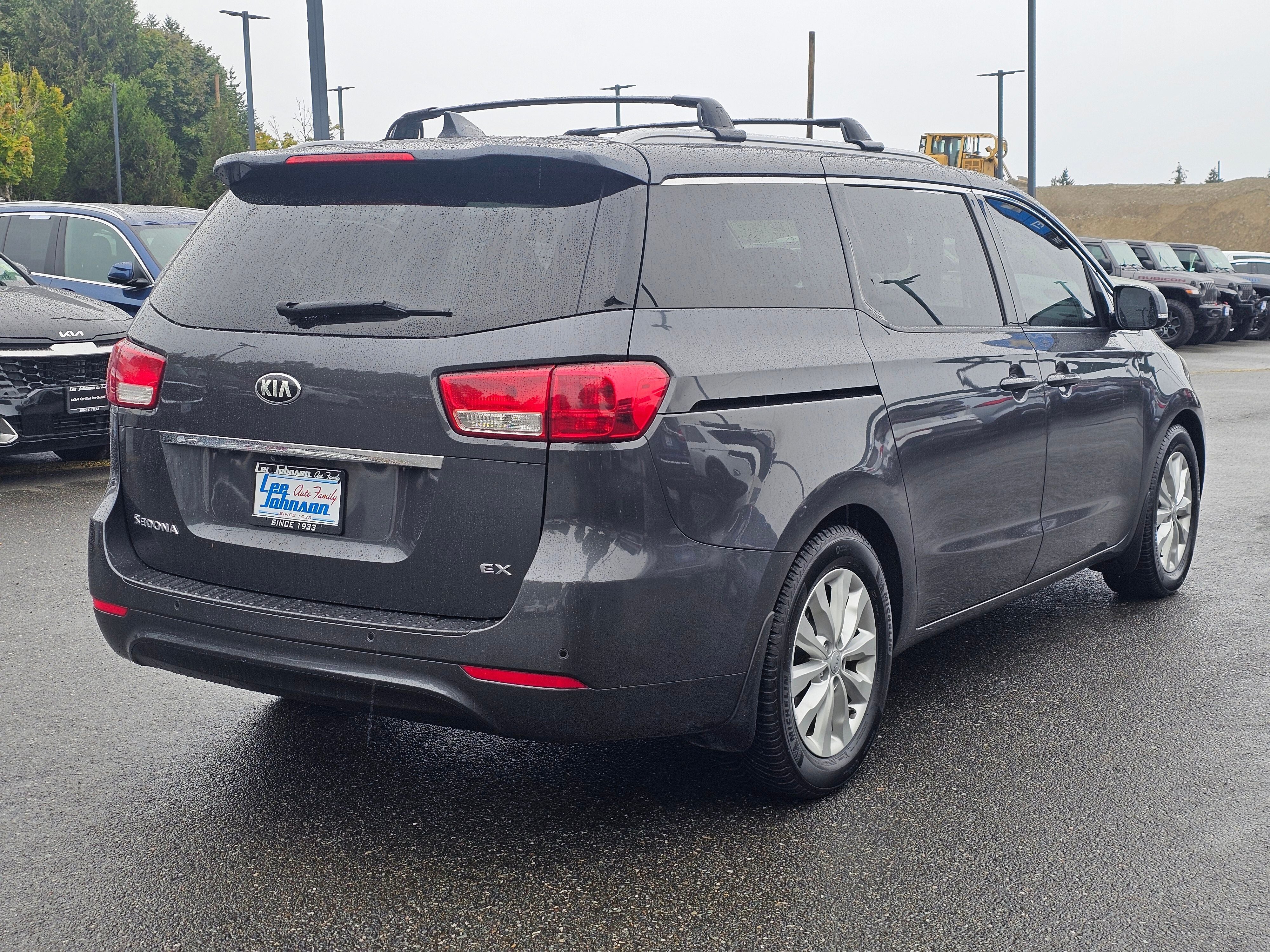 2017 Kia Sedona EX