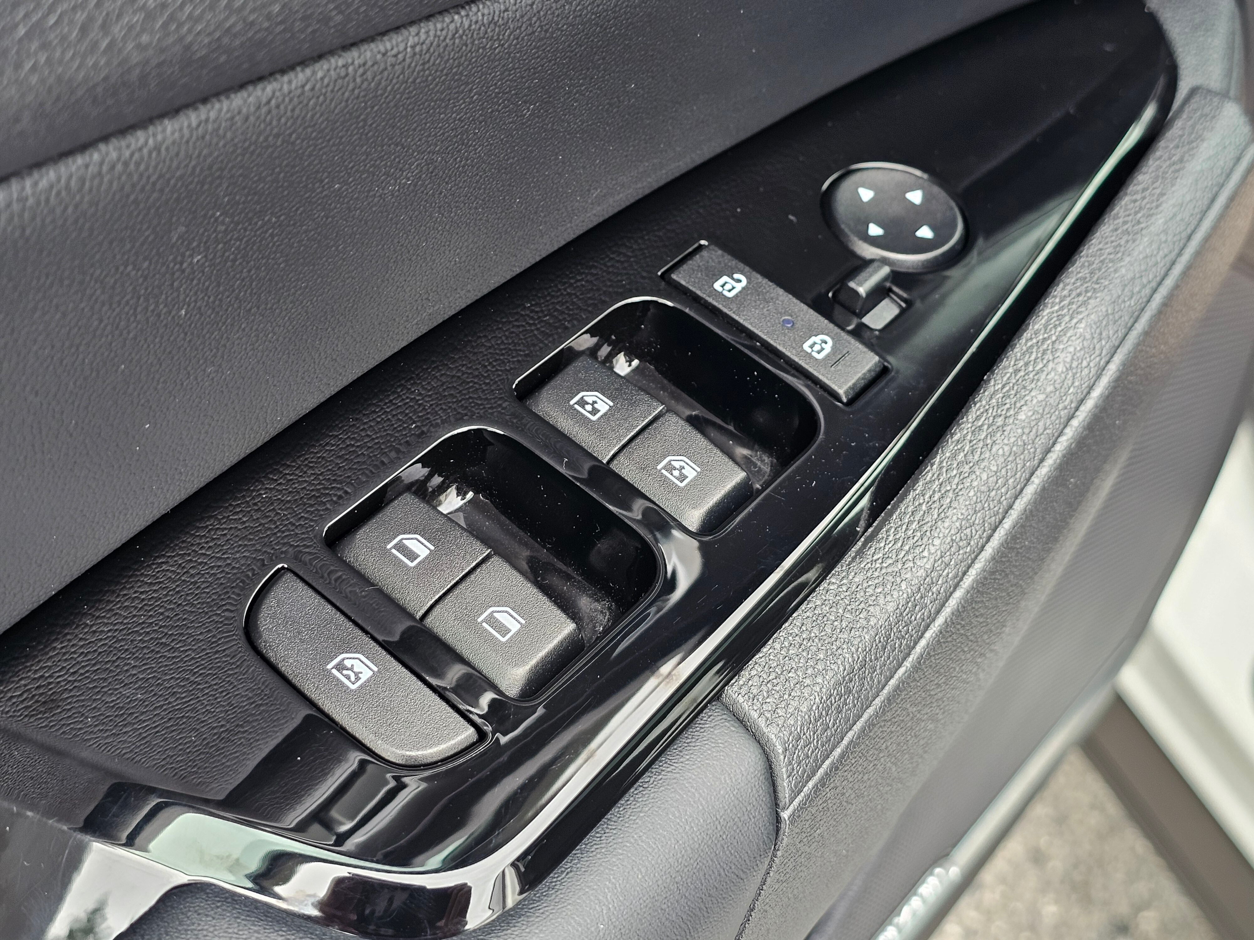 2025 Kia Sportage Hybrid SX-Prestige