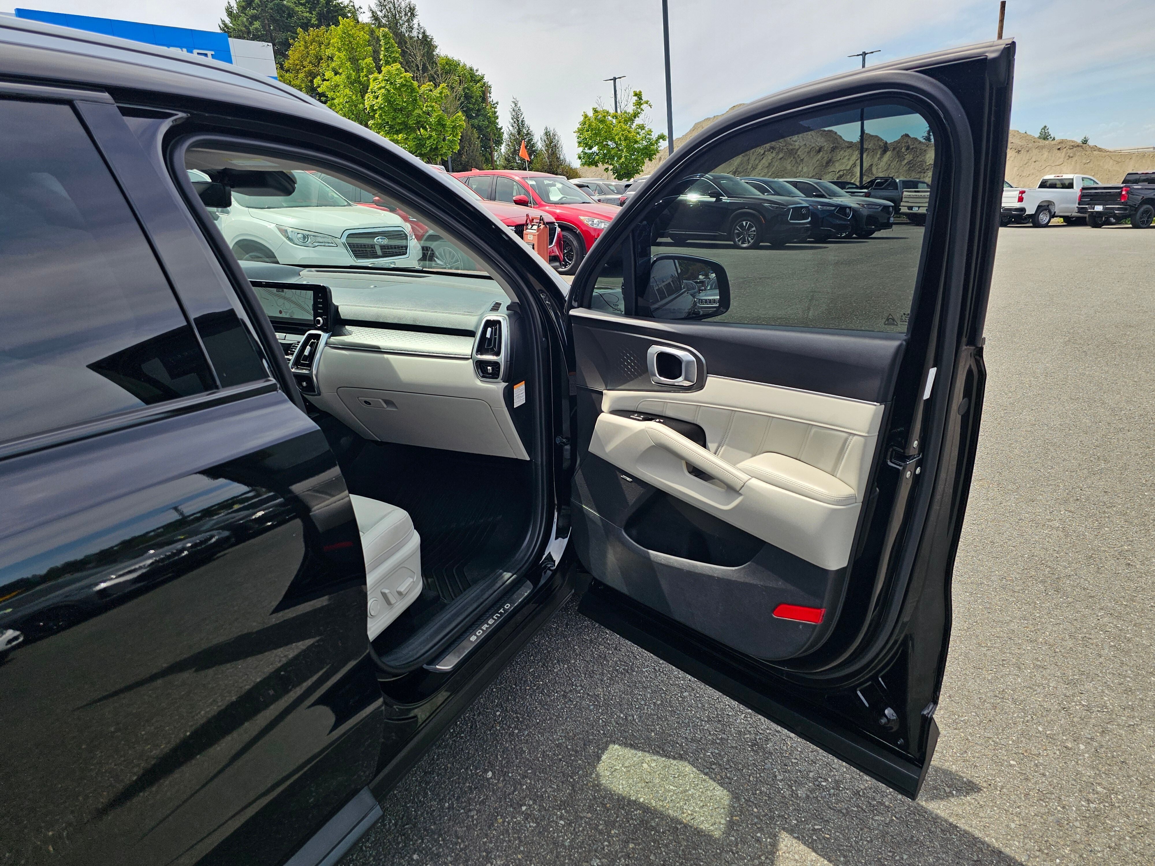 2023 Kia Sorento Plug-In Hybrid SX Prestige