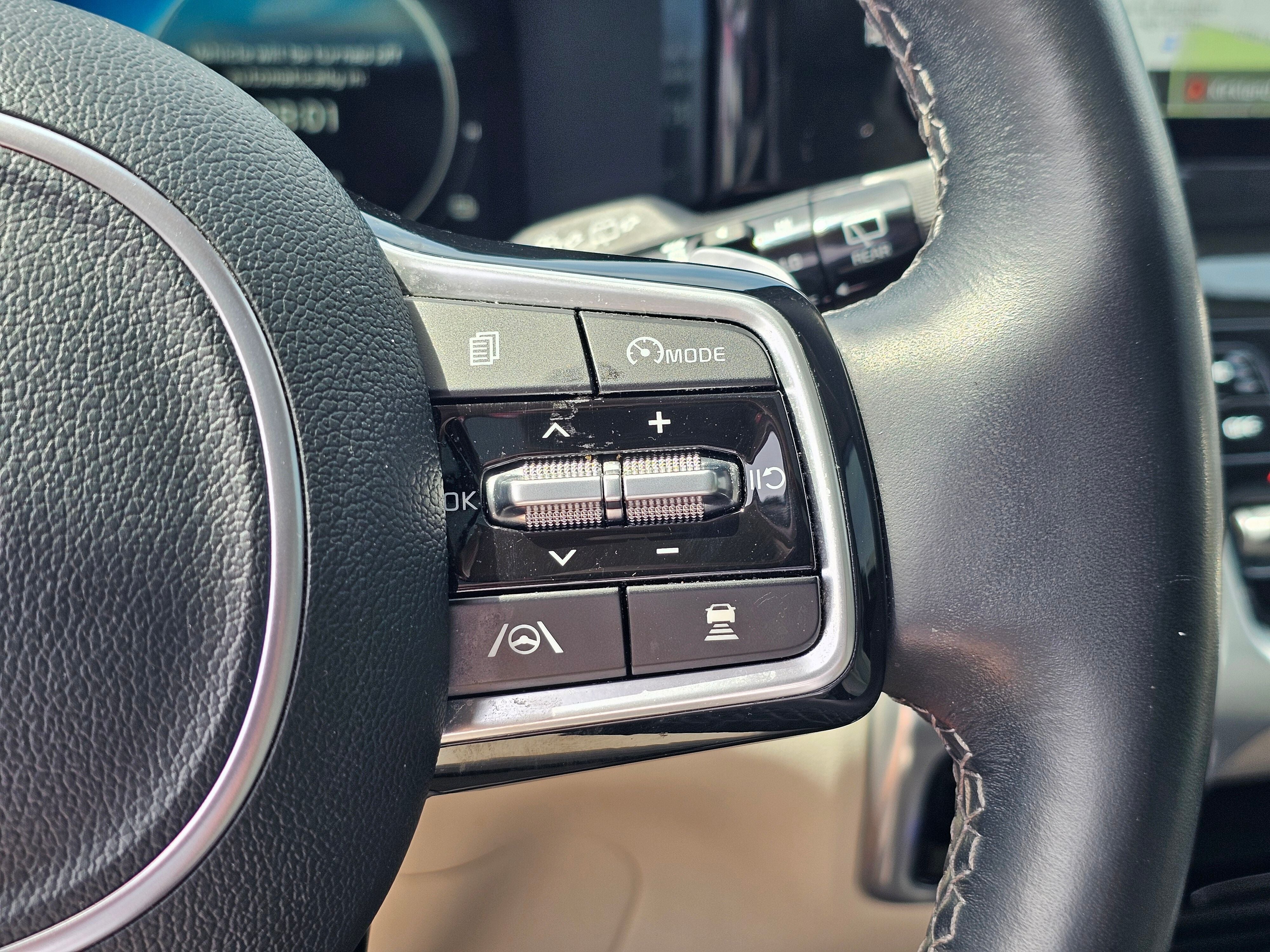 2023 Kia Sorento Plug-In Hybrid SX Prestige