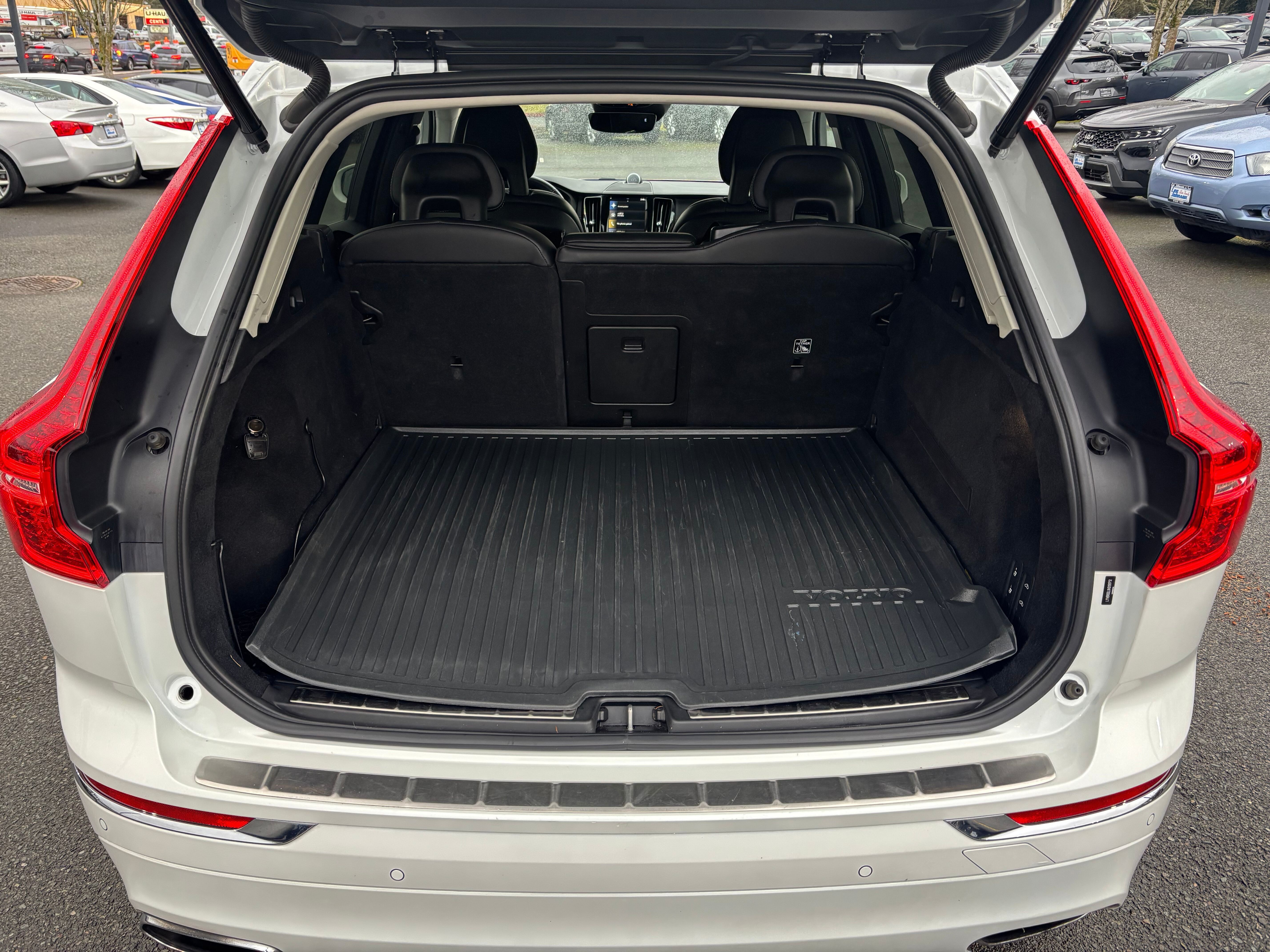 2019 Volvo XC60 Inscription