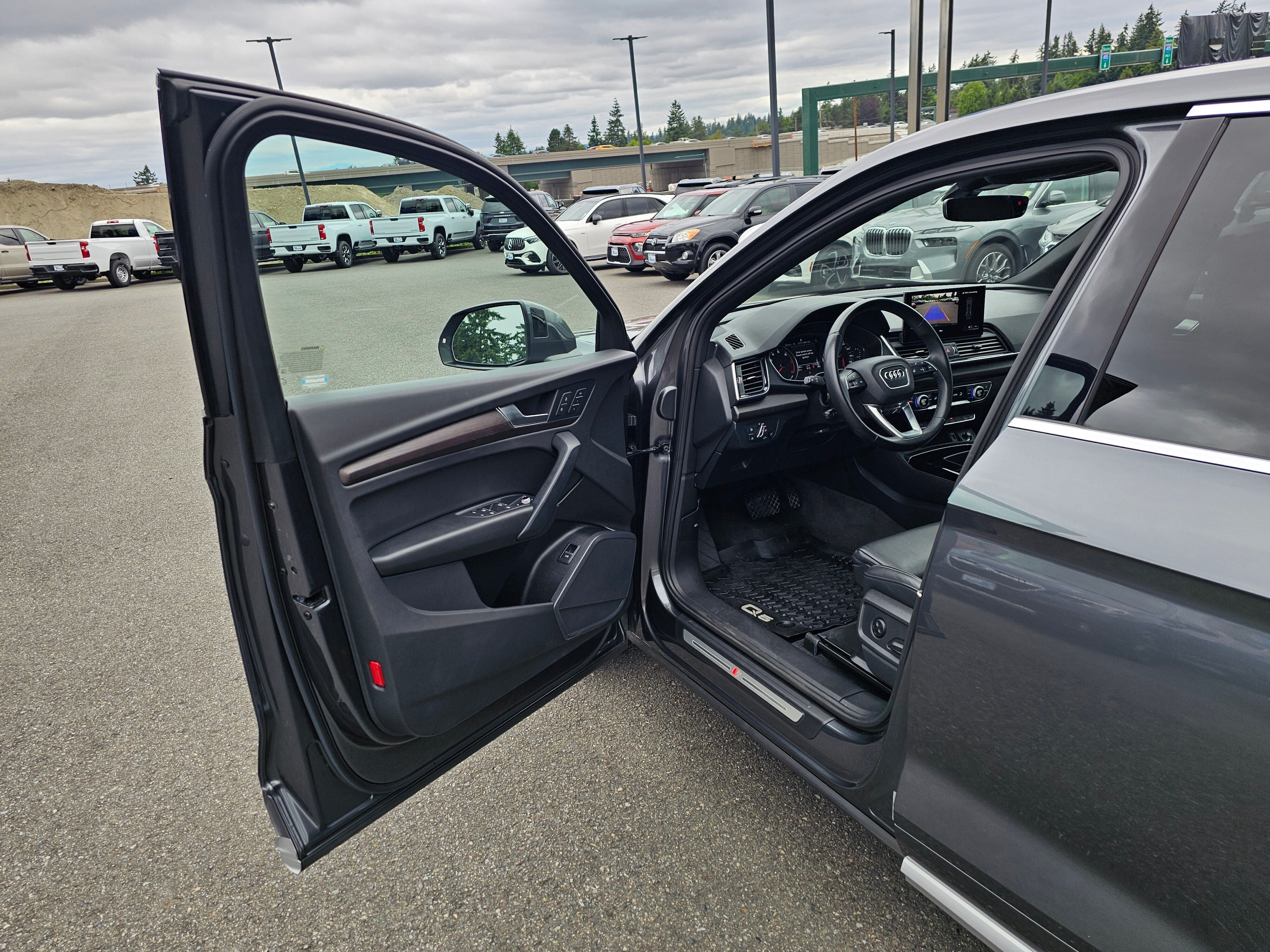 2023 Audi Q5 Sportback S line Premium