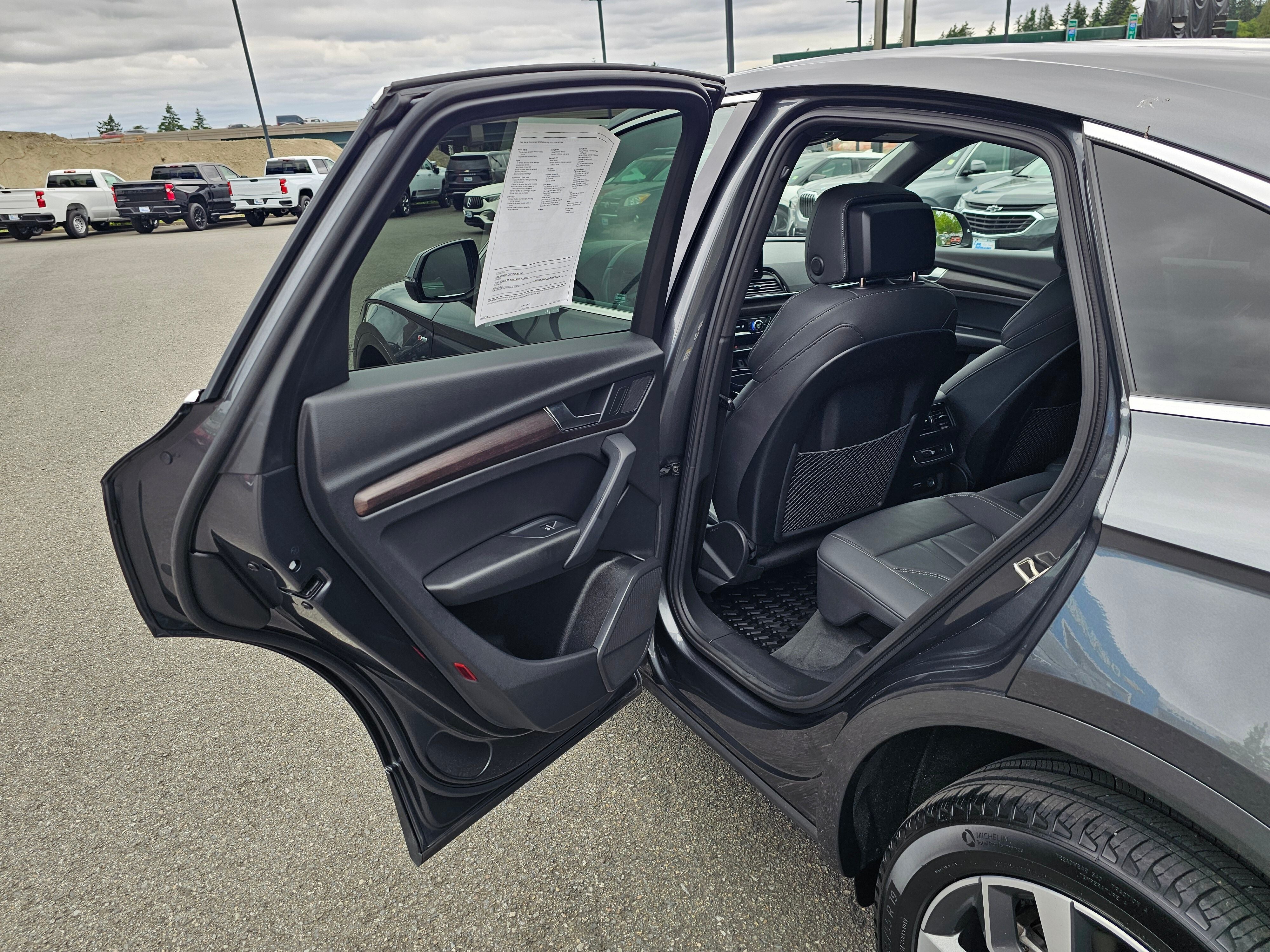 2023 Audi Q5 Sportback S line Premium