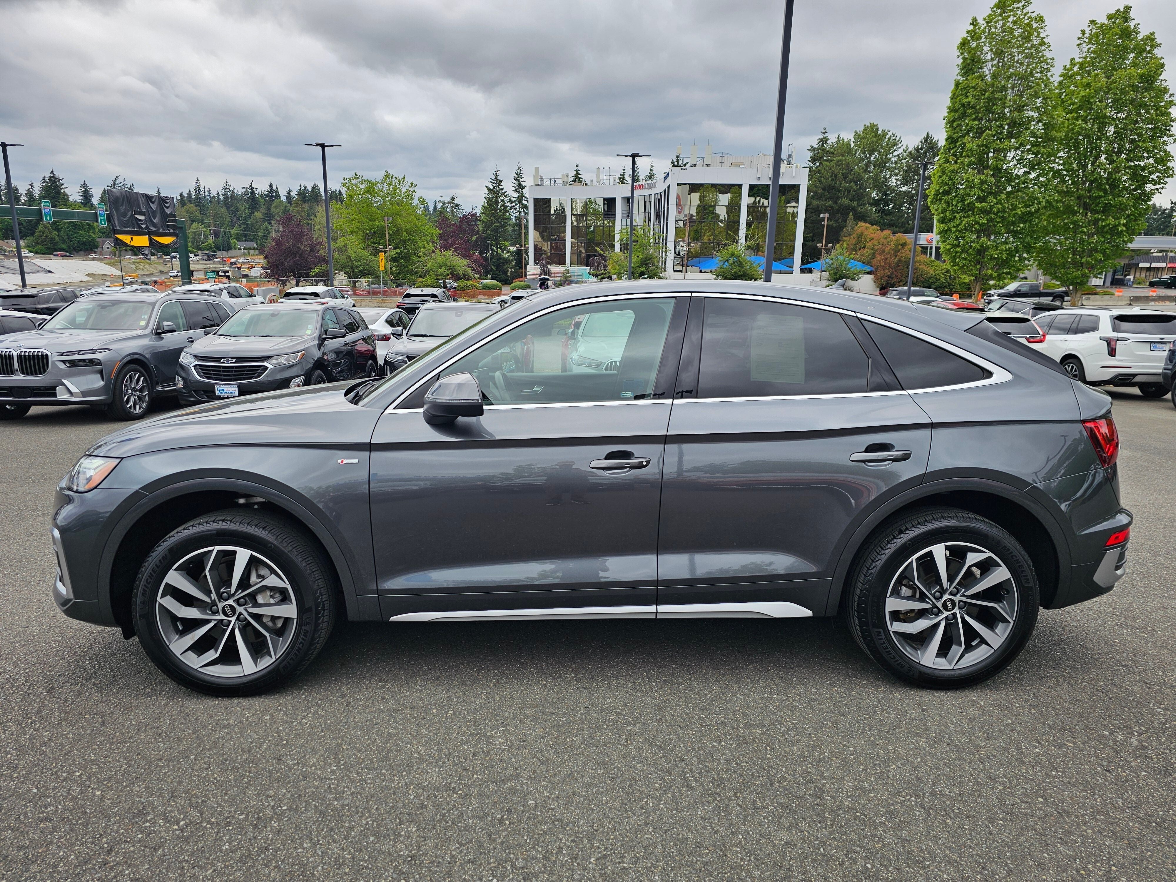 2023 Audi Q5 Sportback S line Premium