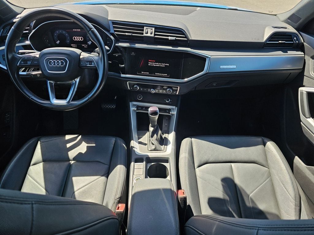 2023 Audi Q3 S line Premium